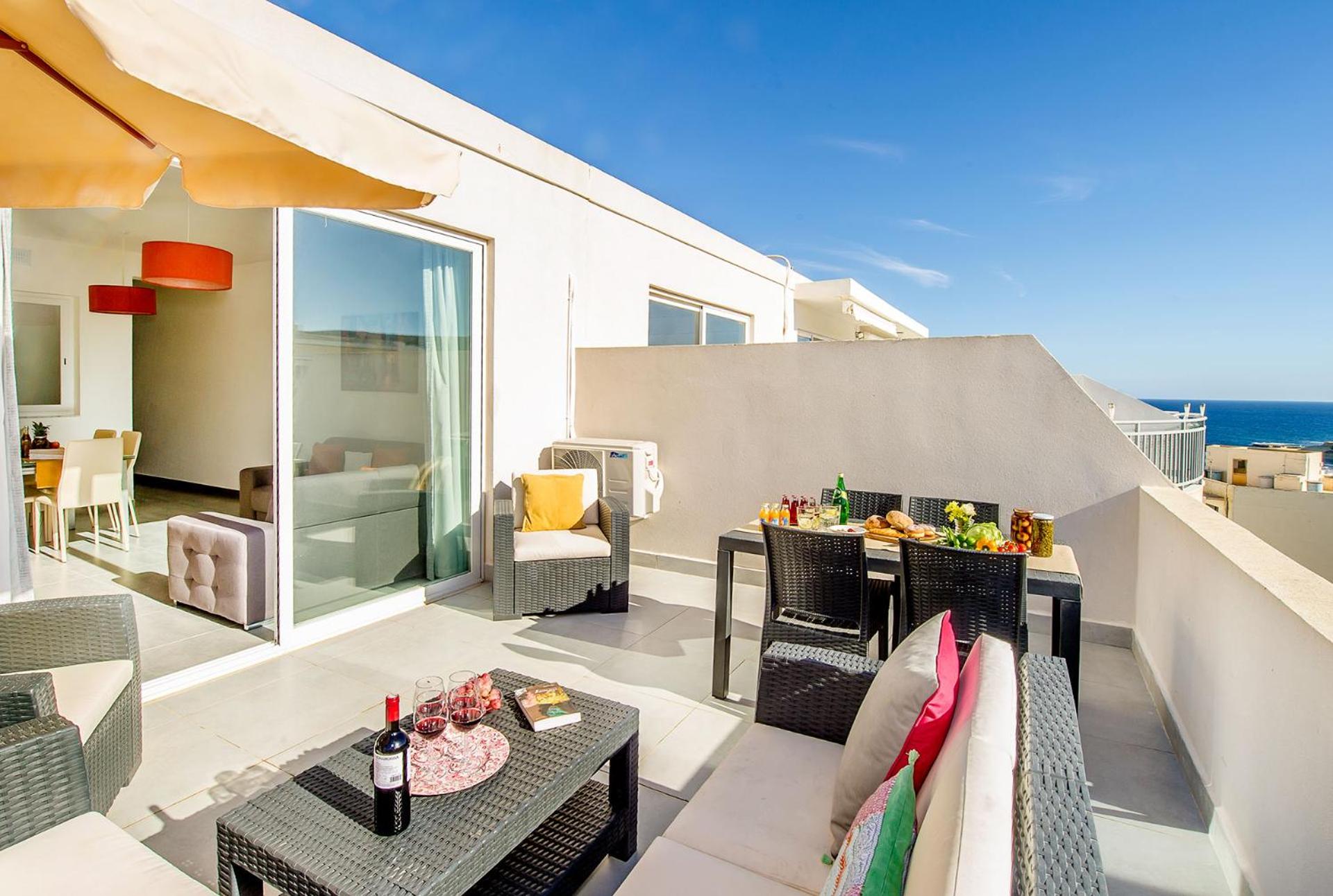 Hillock Residence Apartments