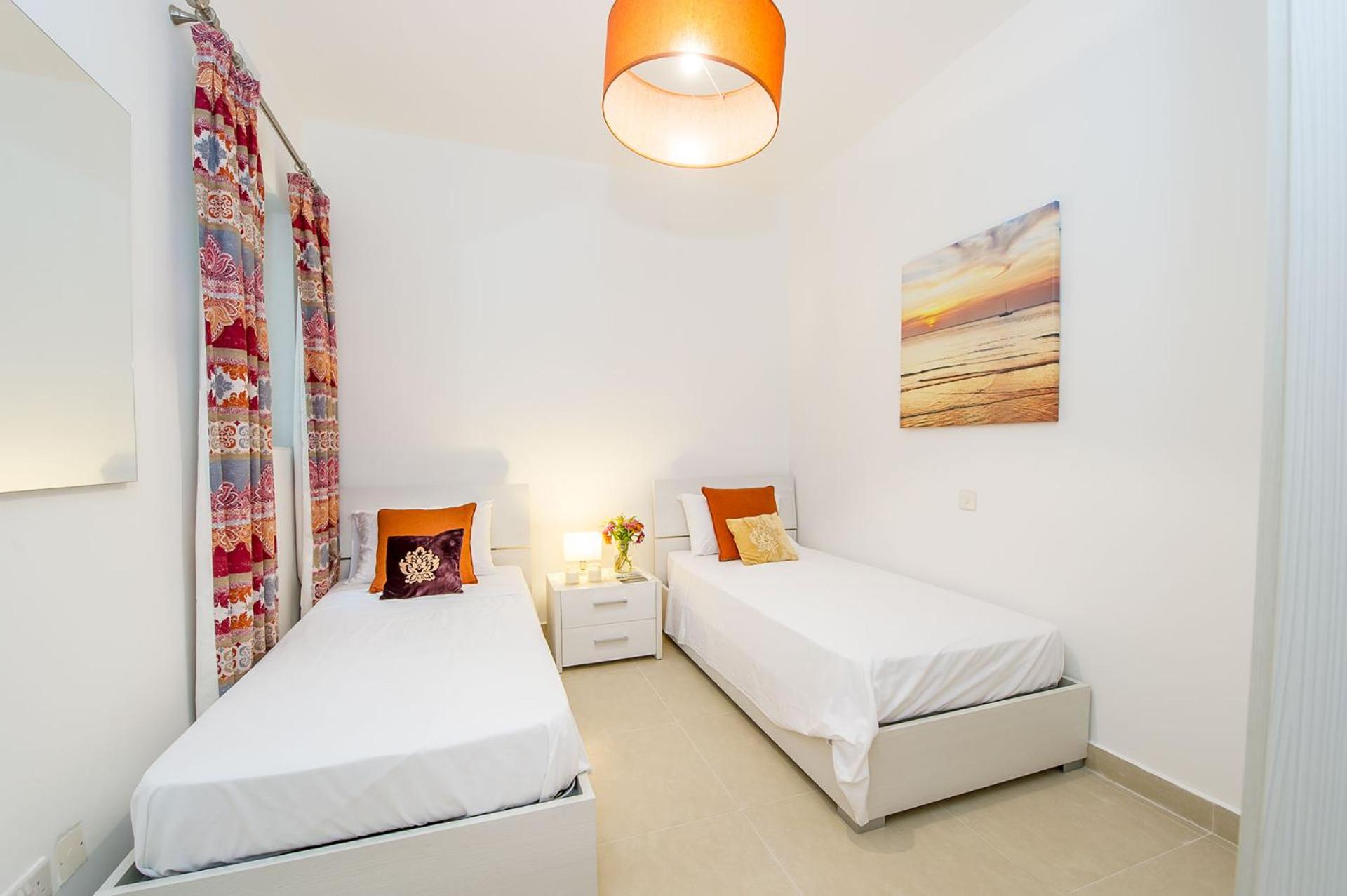 Hillock Residence Apartments