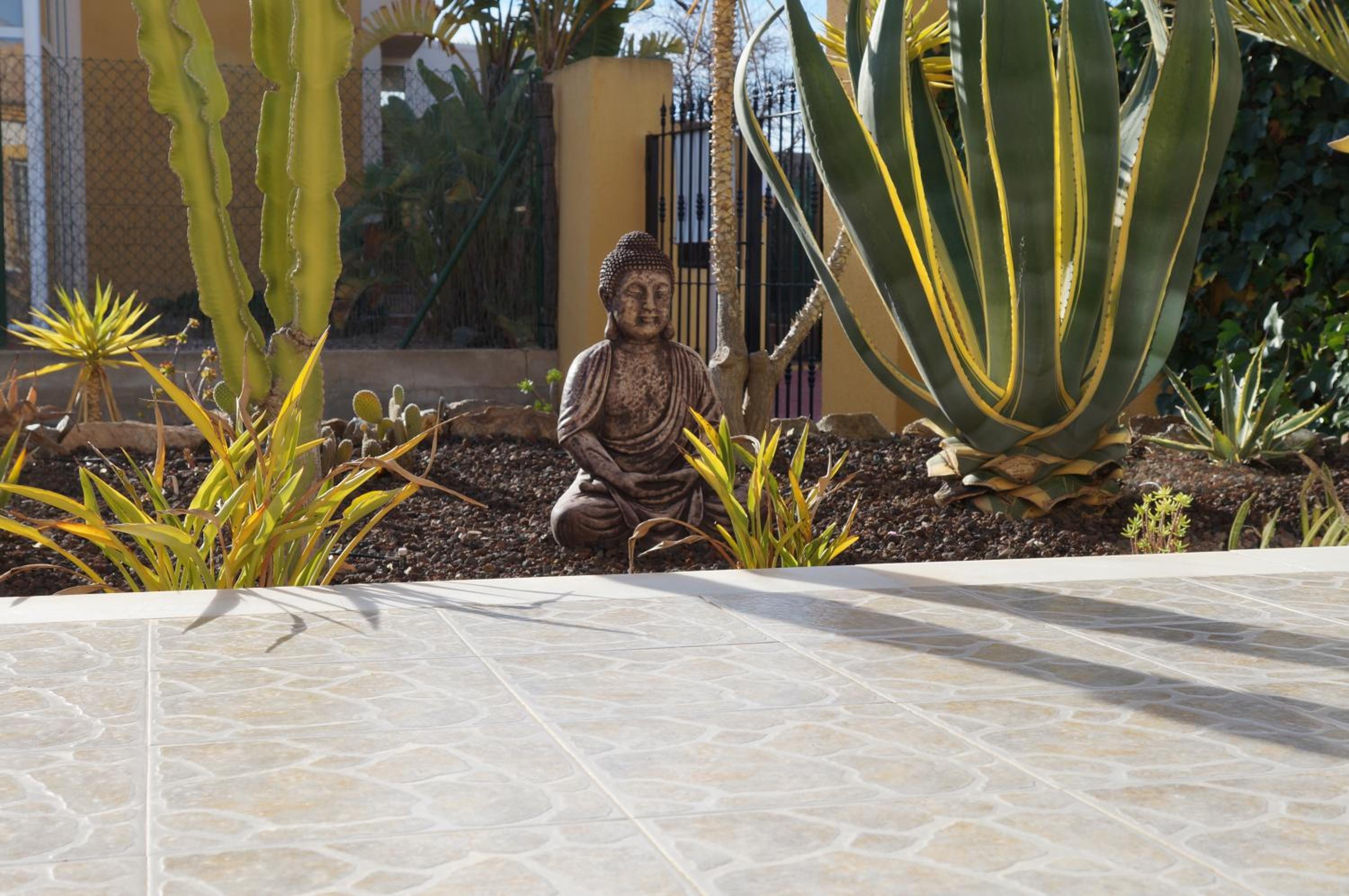 Villa Ensueño with private pool and large garden