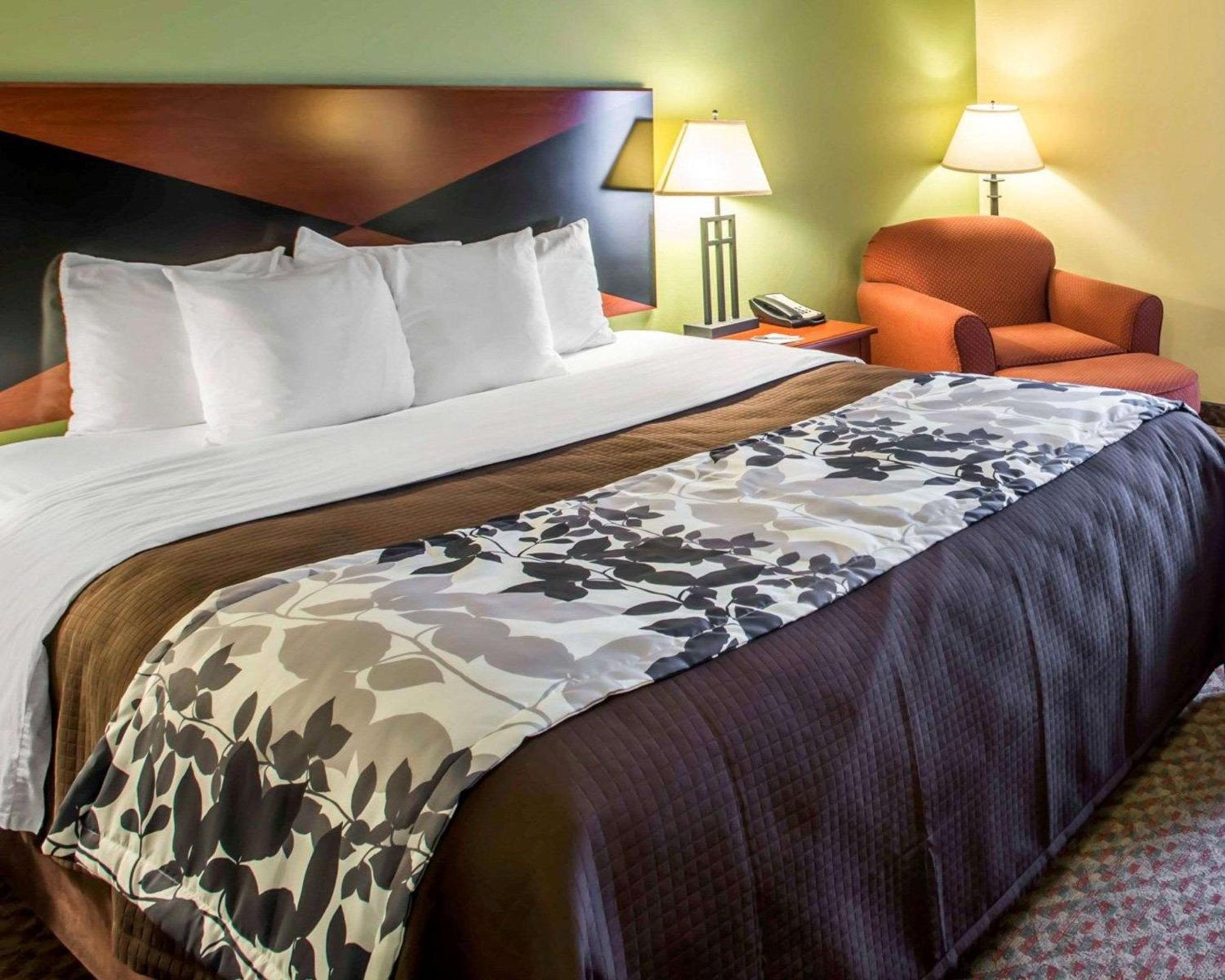 Sleep Inn  Suites Oakley I-70 - Property Image 17