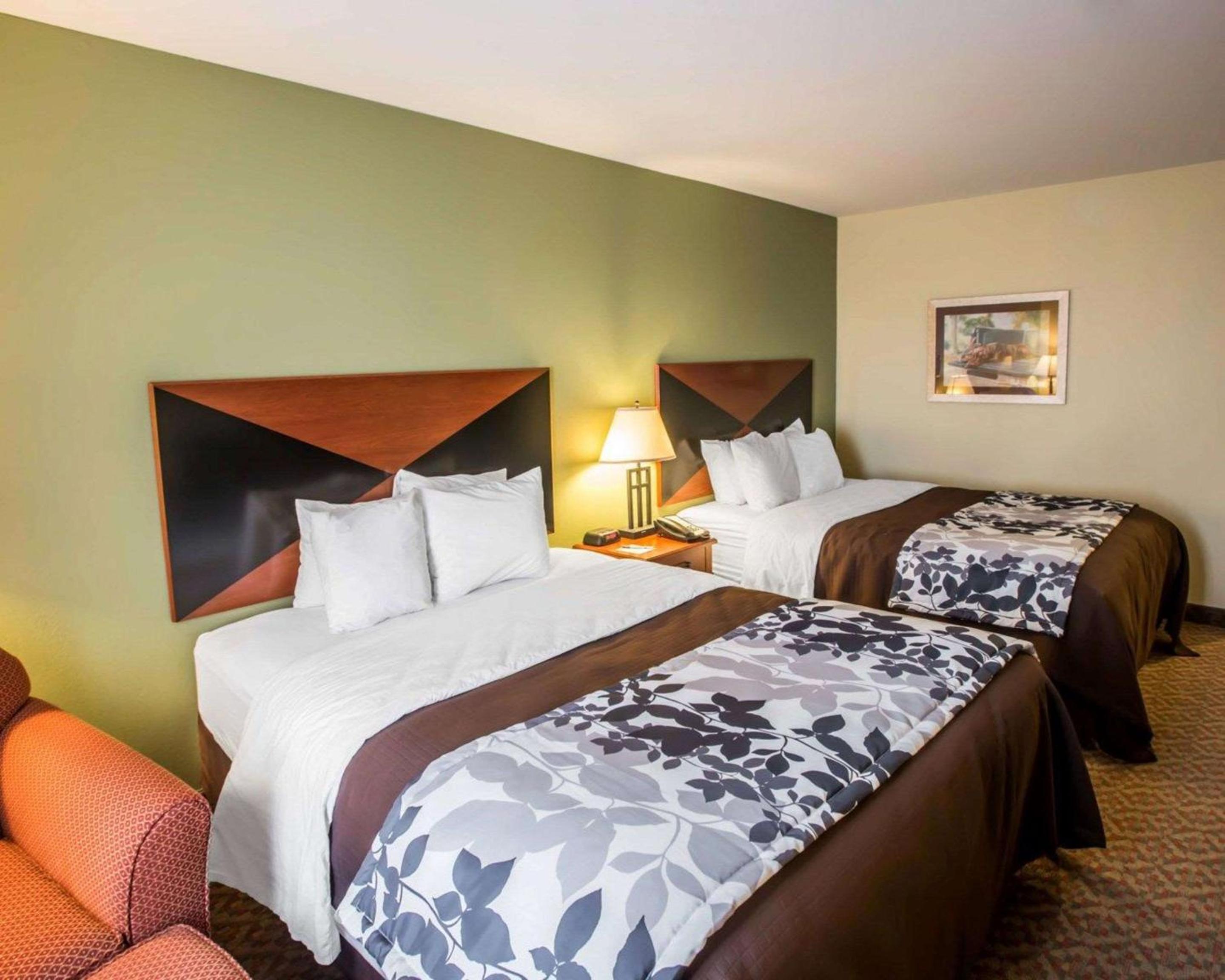 Sleep Inn  Suites Oakley I-70 - Property Image 15