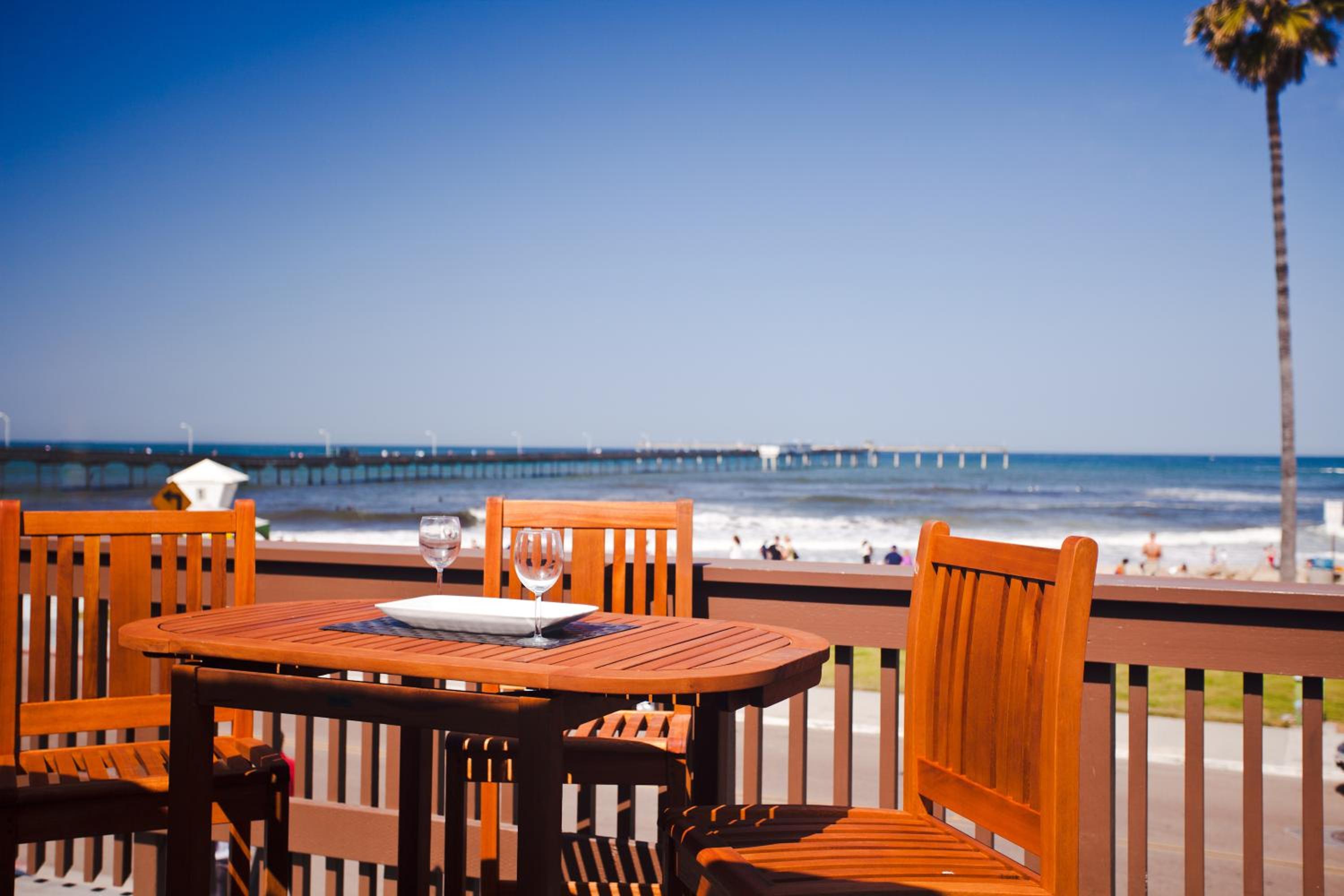 Ocean Beach Hotel, 写真 43