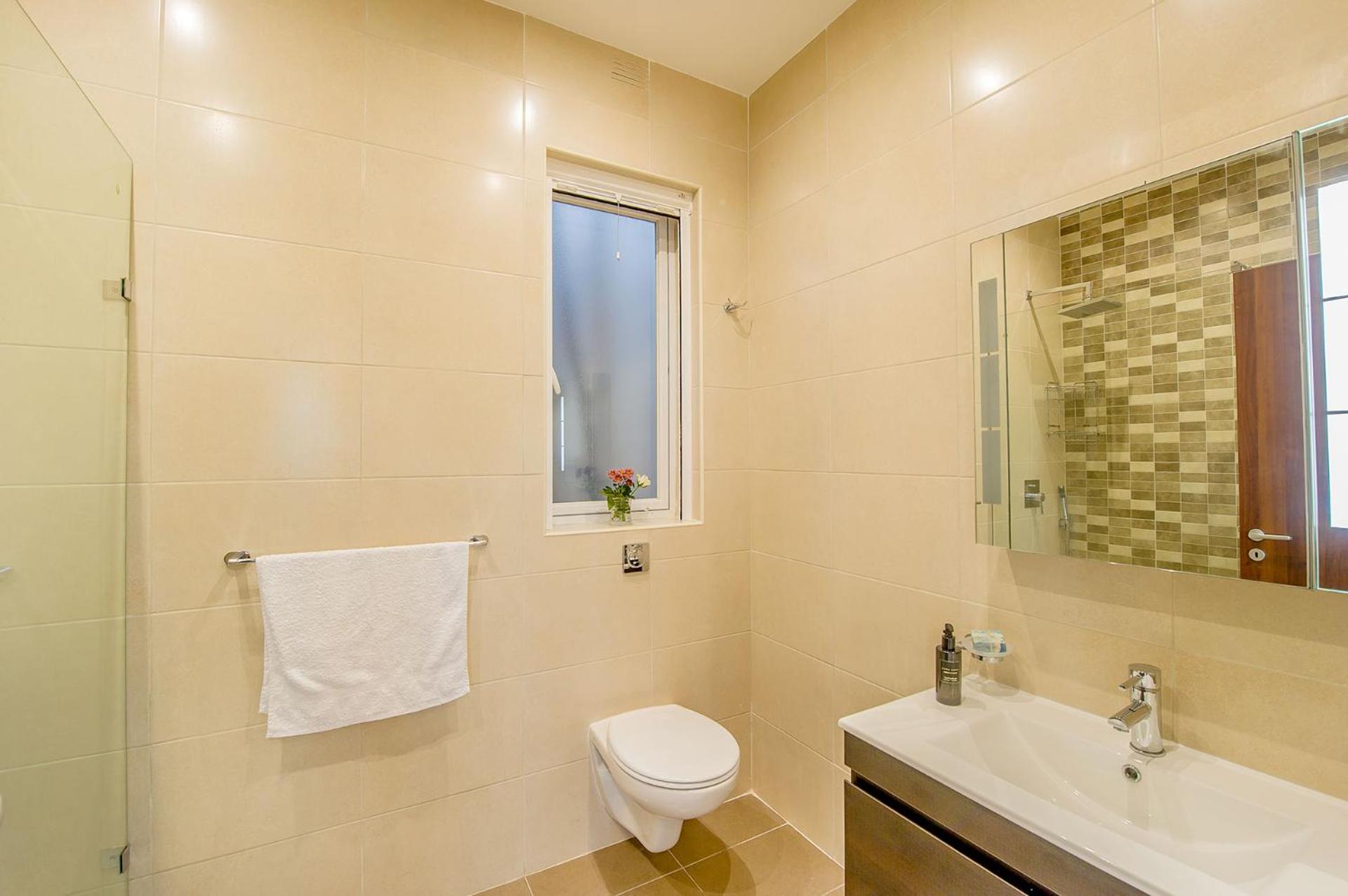 Hillock Residence Apartments