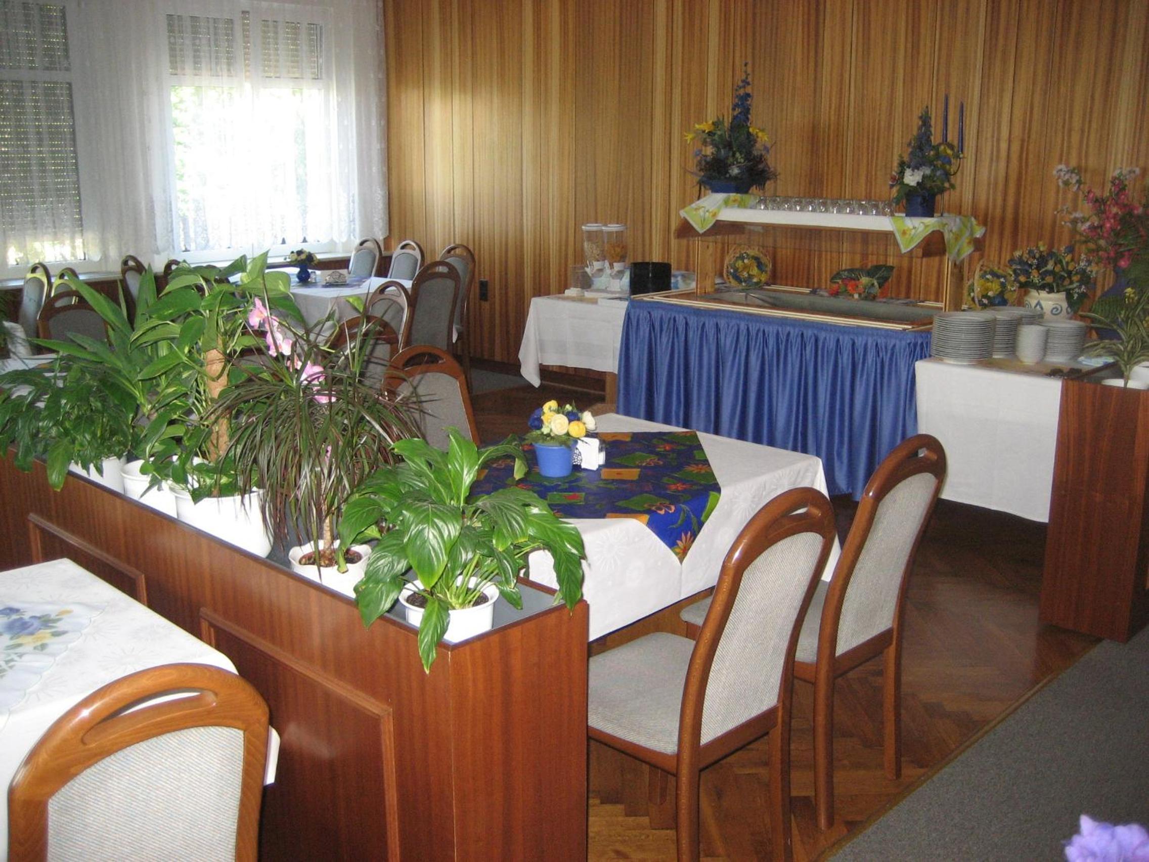 Hotel Kirchner - Property Image 8