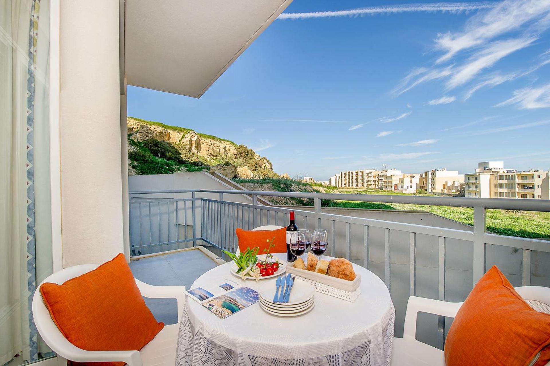Hillock Residence Apartments