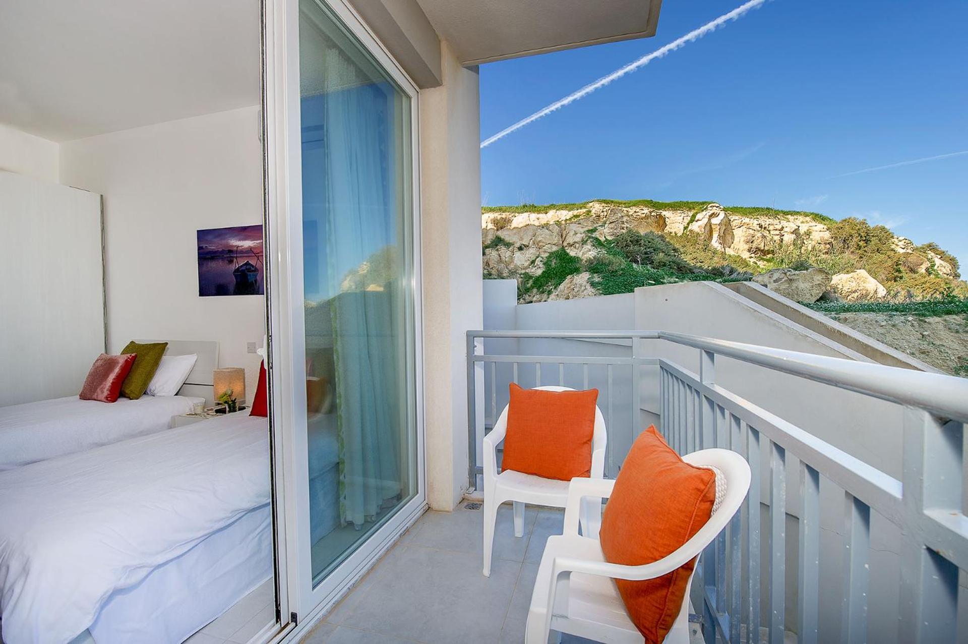 Hillock Residence Apartments