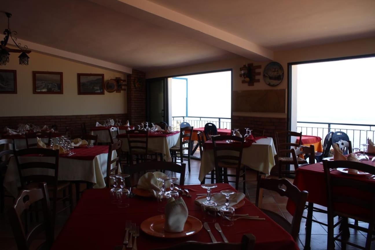 seaside room