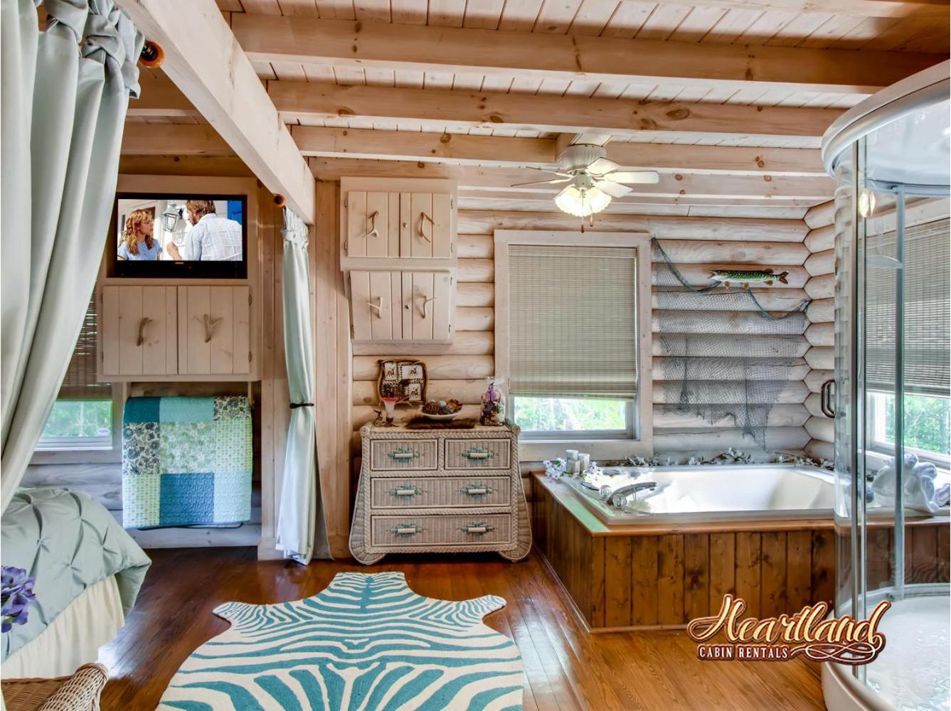 Hanky Panky Cabin view 3