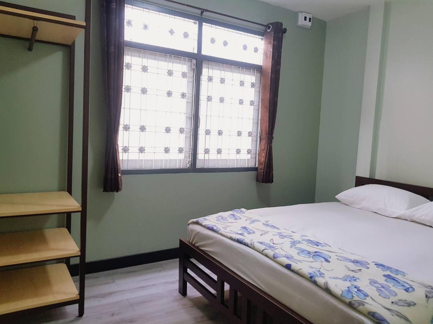 Baan U-Sabai บ้านอยู่สบาย