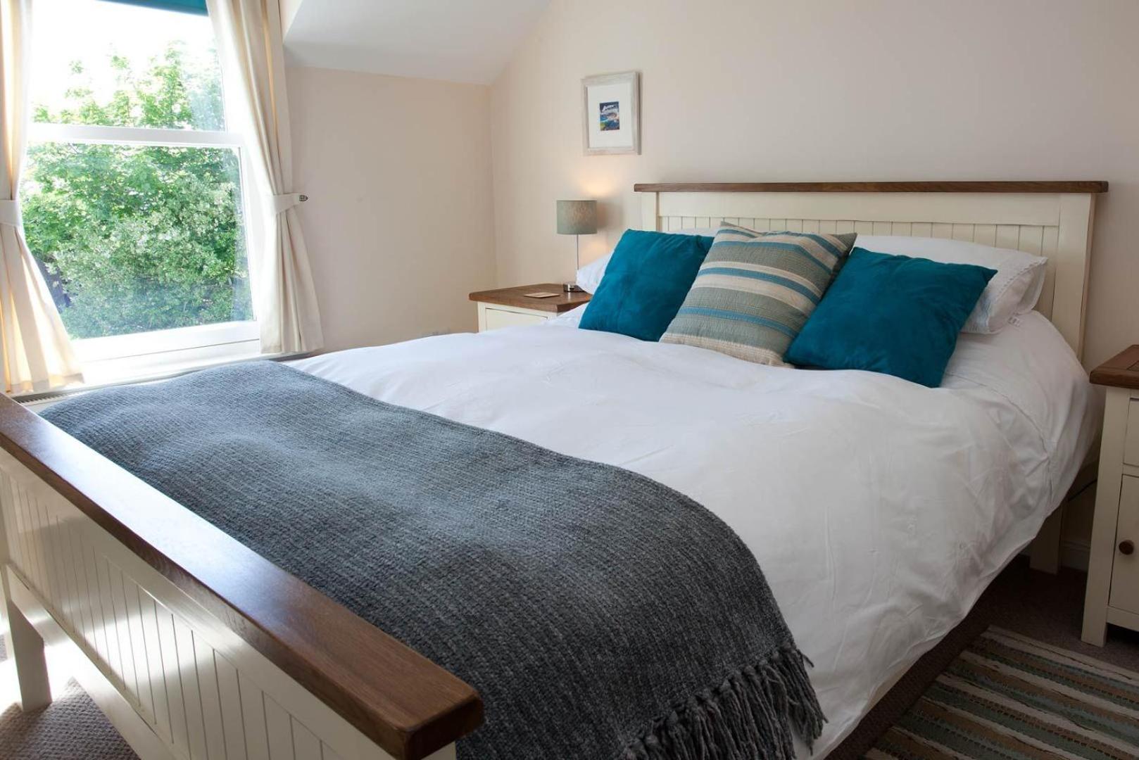 Sanaigmore Cottage view 3
