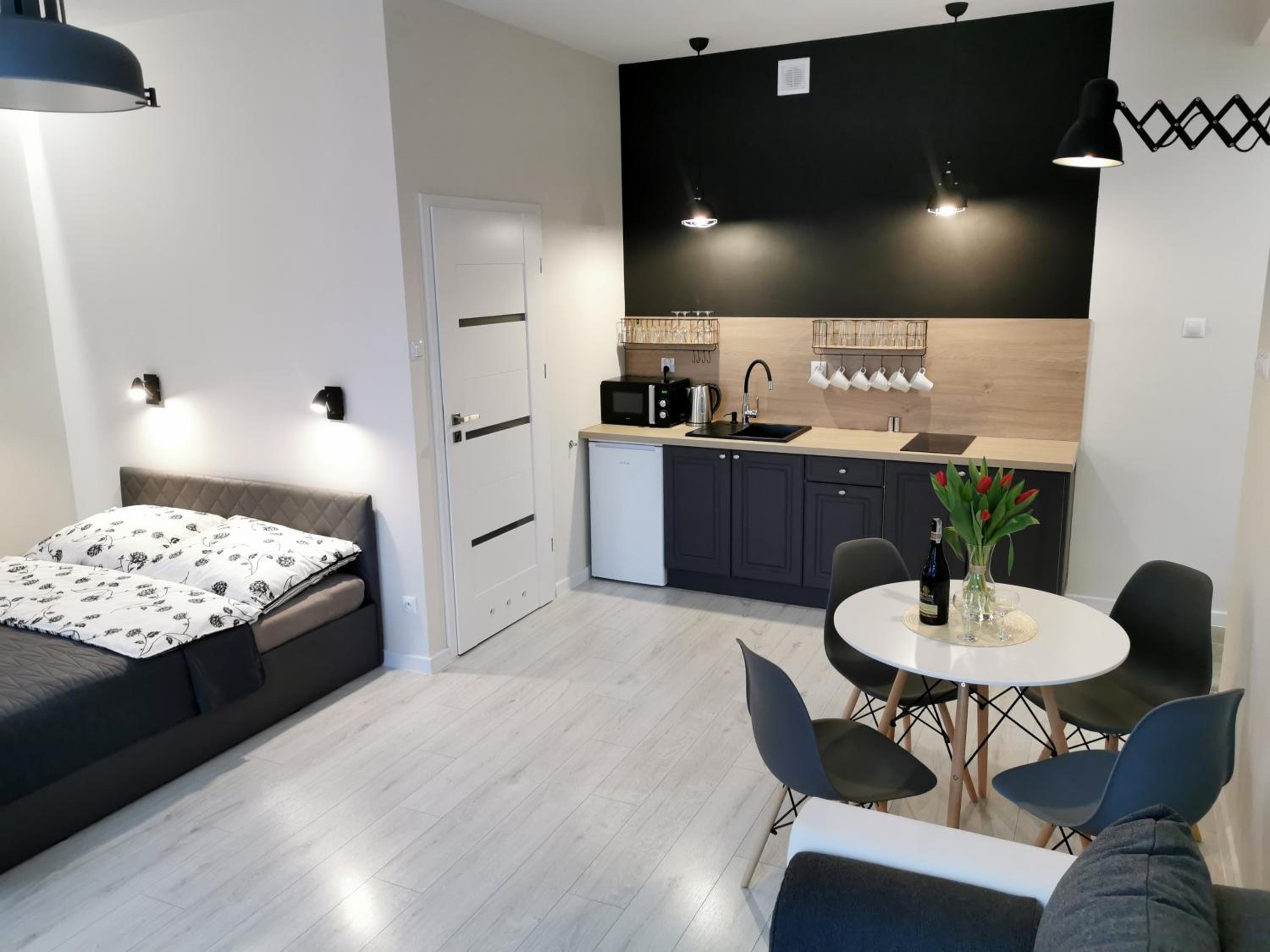 Charming Apartment in The City Centre, Łódź view 5