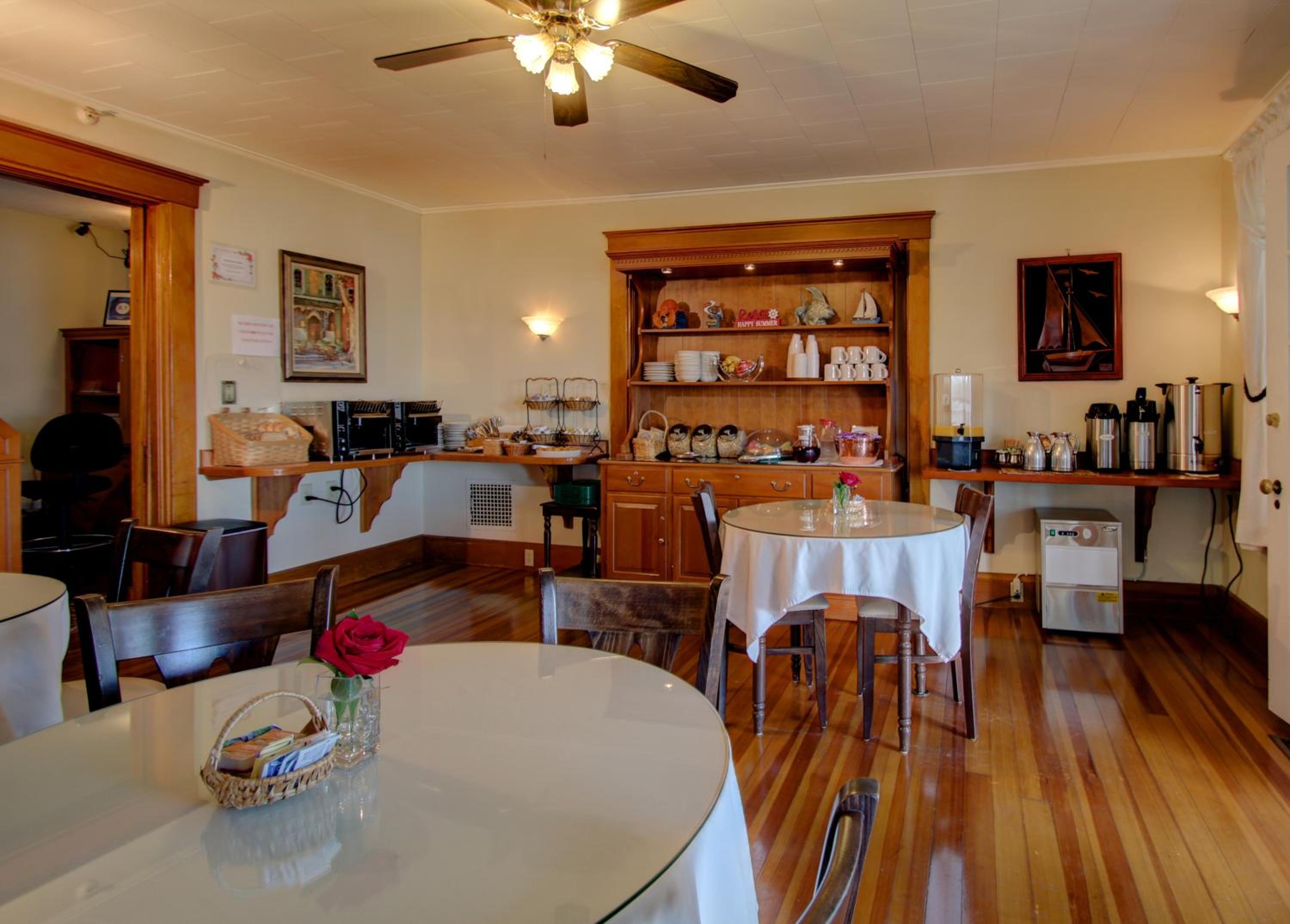 Terrace By The Sea - Property Image 35