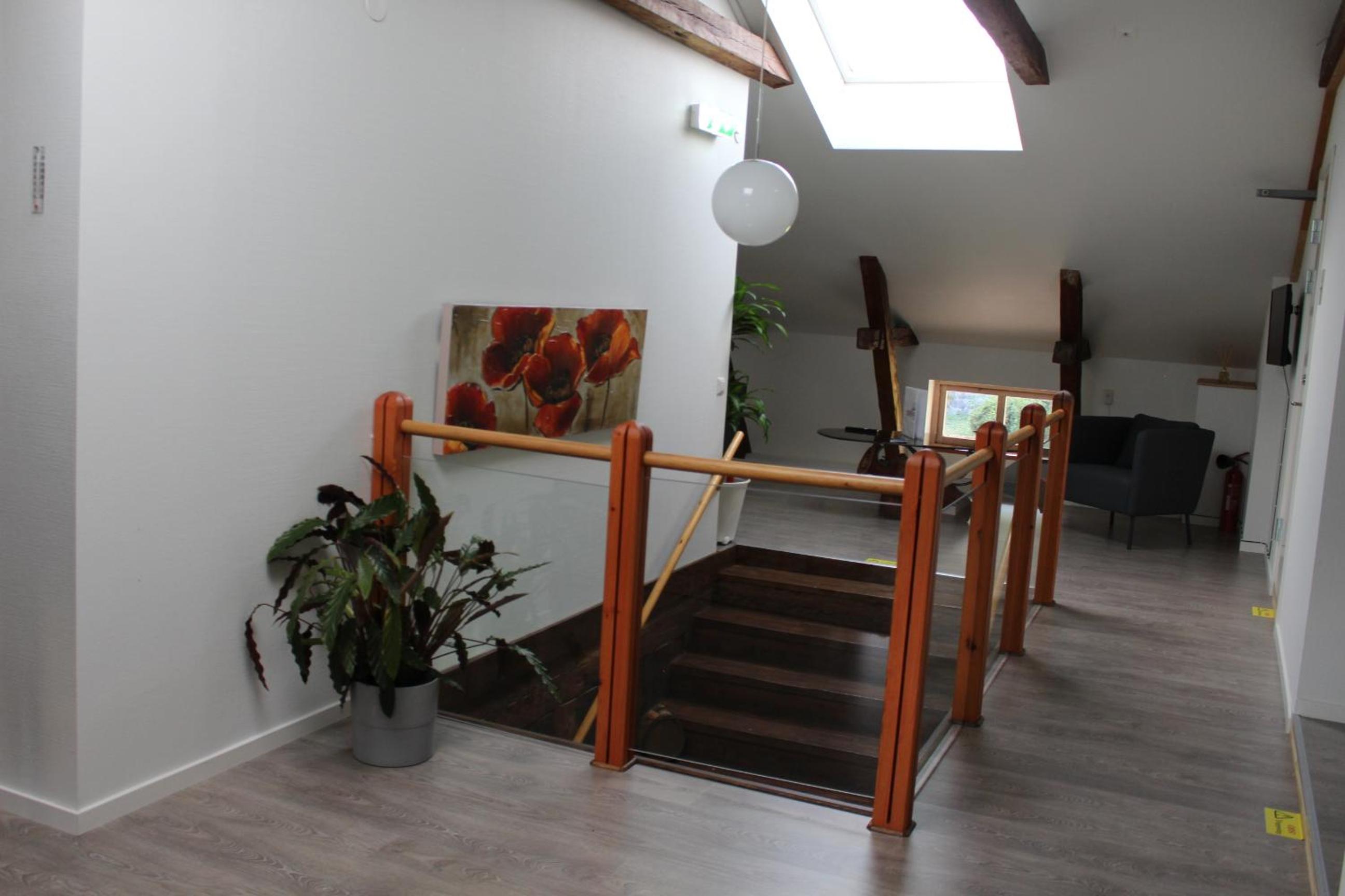 Photo 34