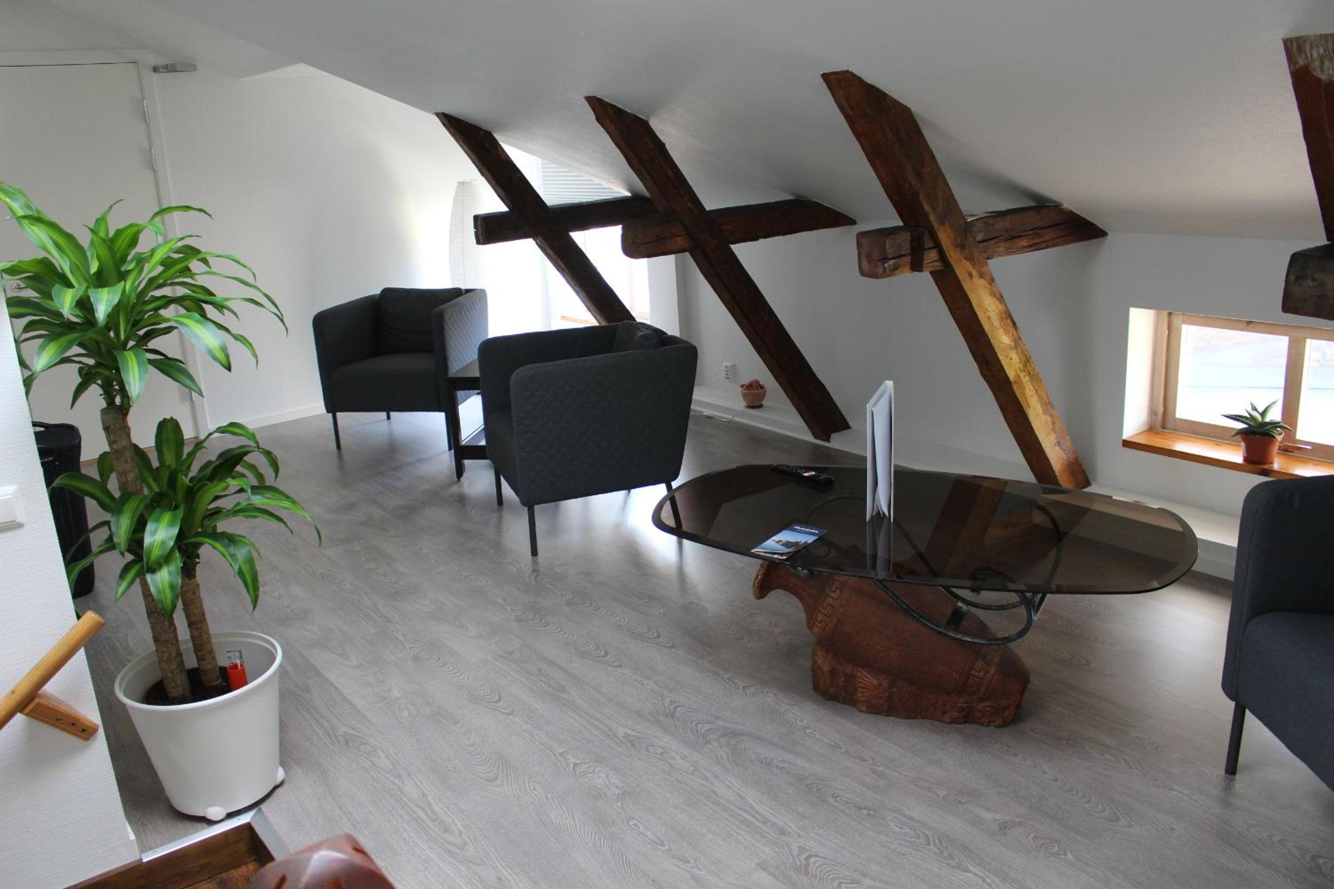 Photo 38