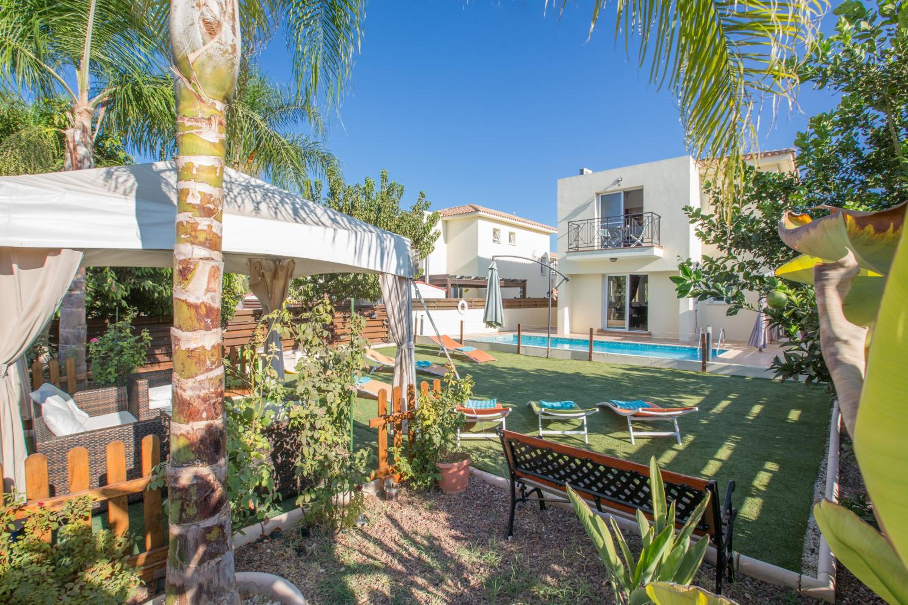 Antonia Villa view 3