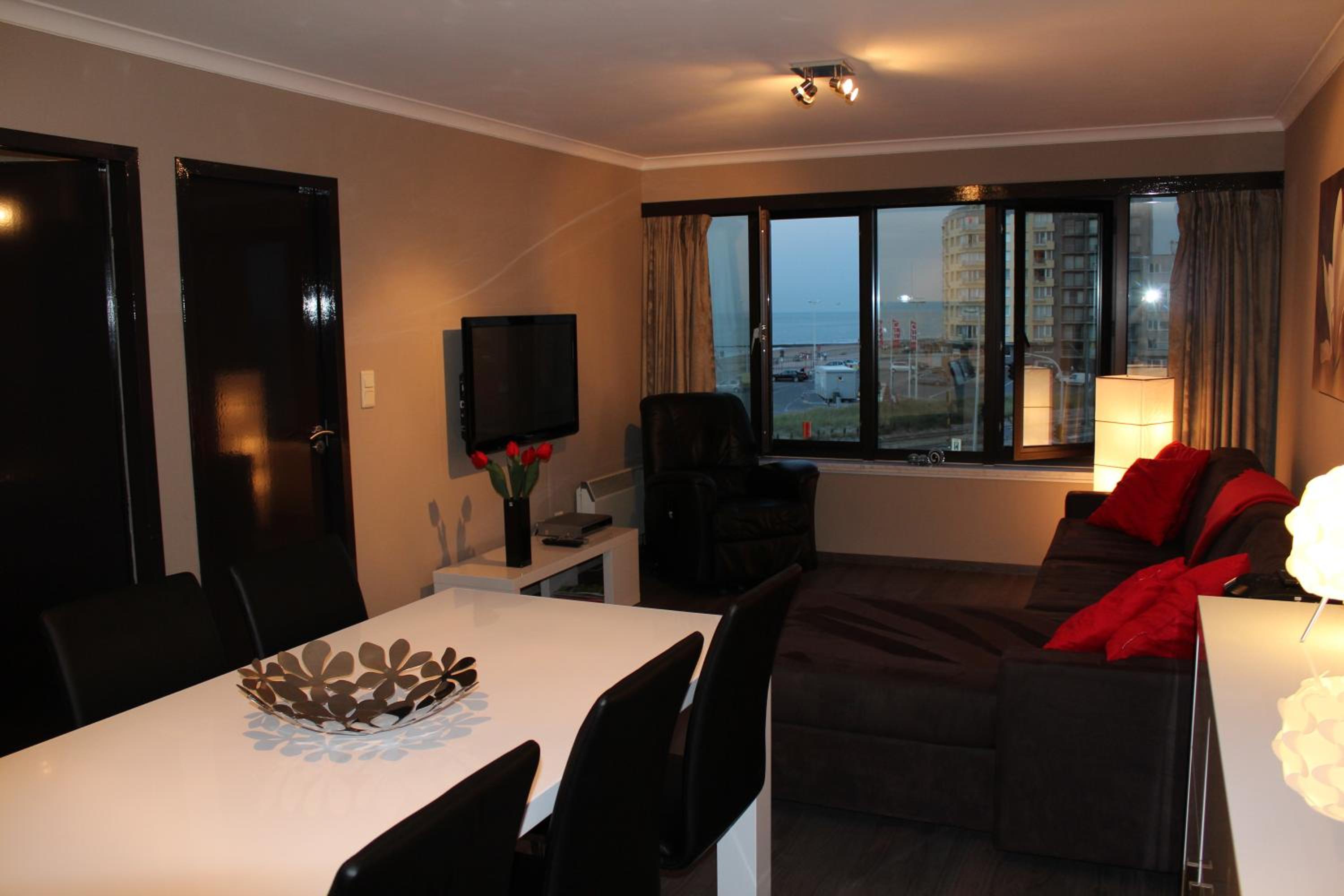 Hydro Palace Apartment view 5