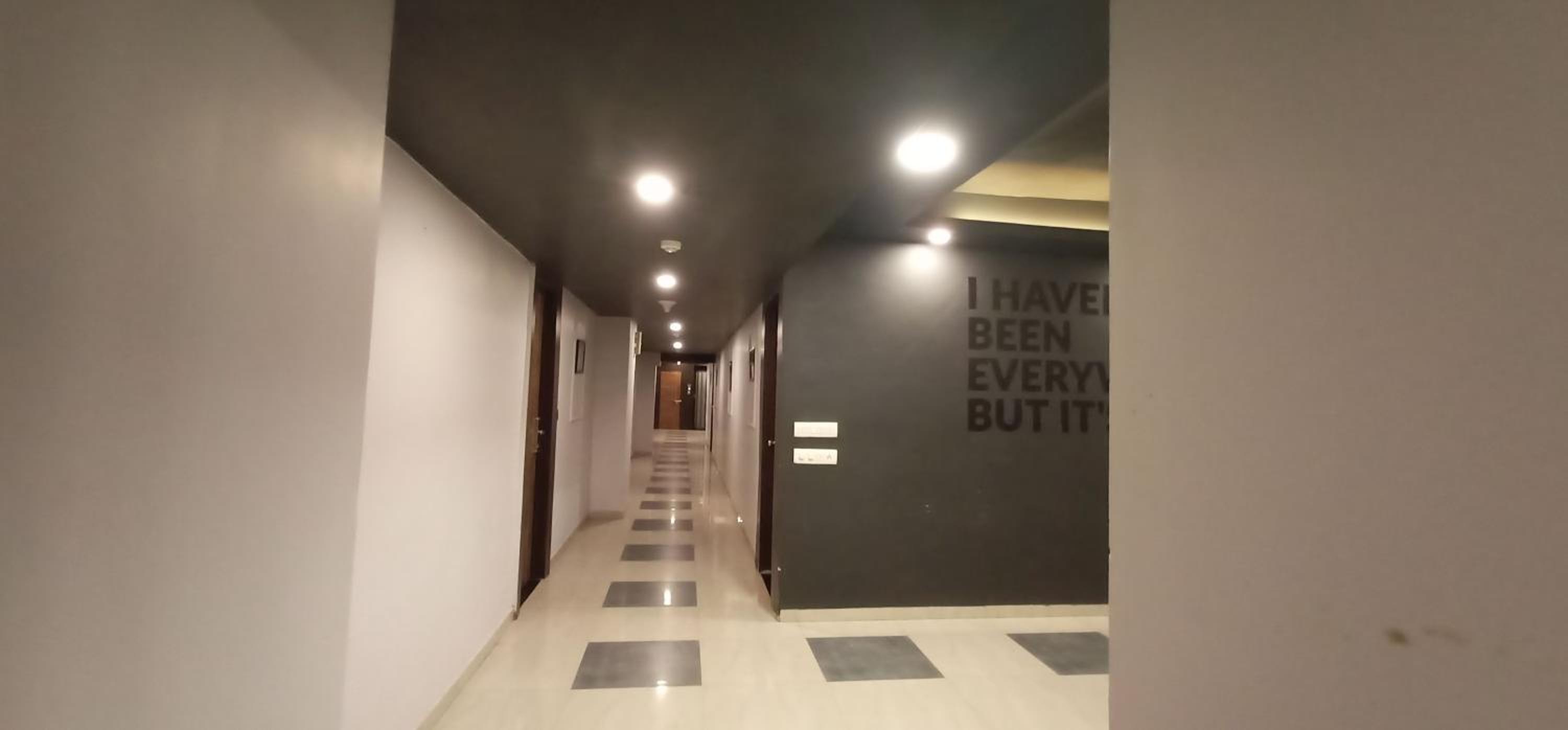 Hotel Maan Residency