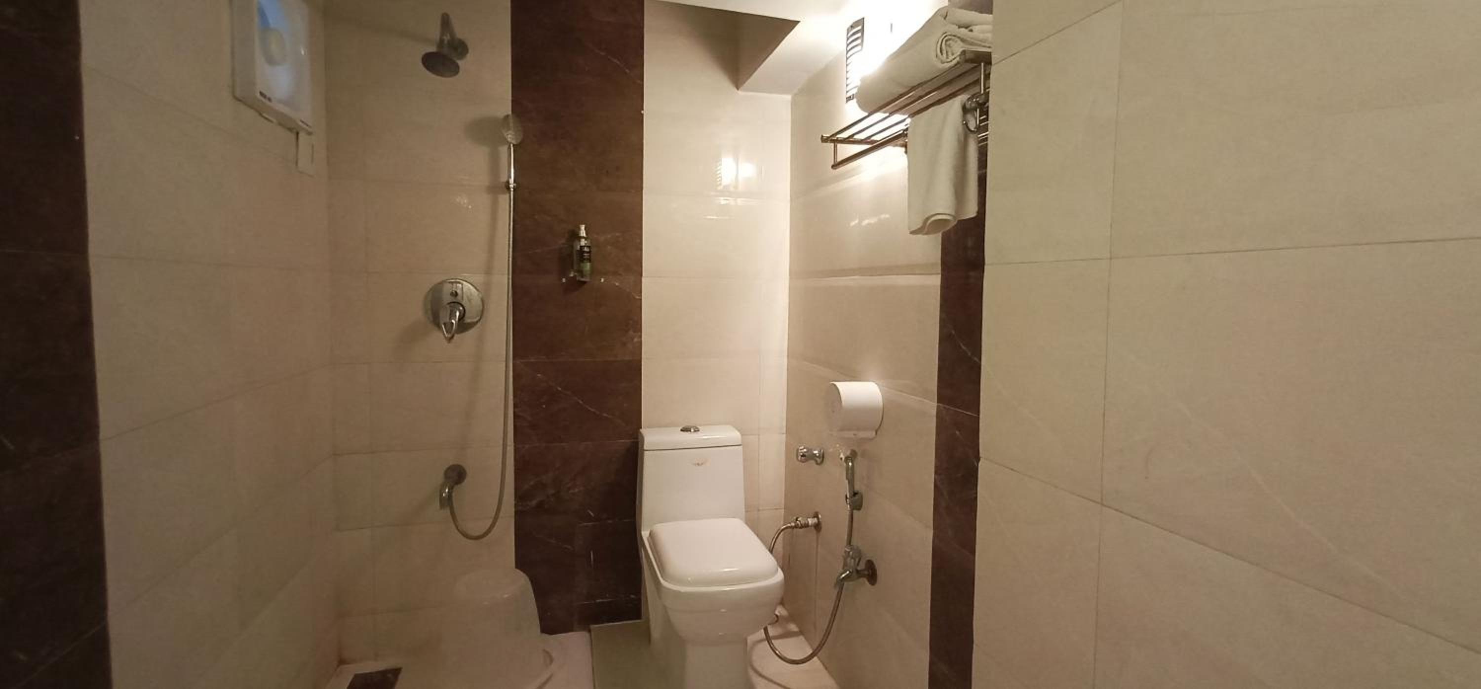 Hotel Maan Residency