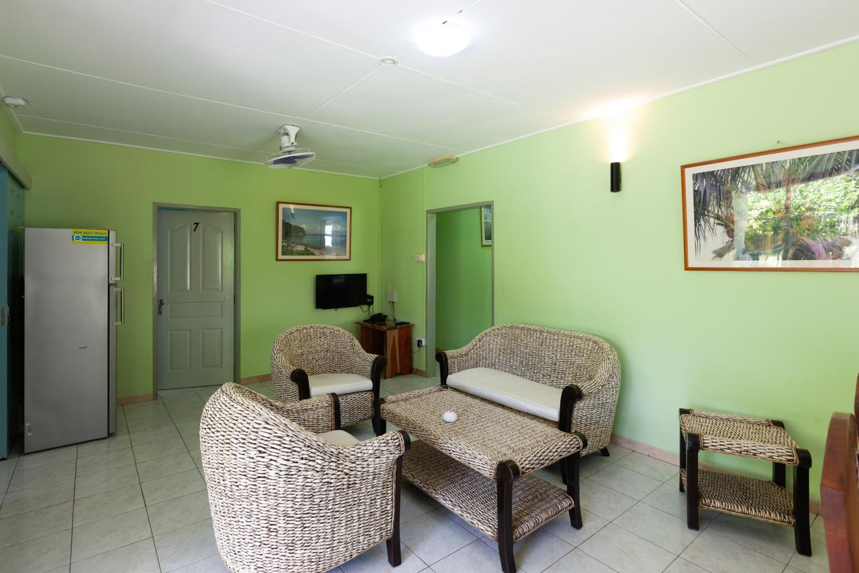 Photo 42