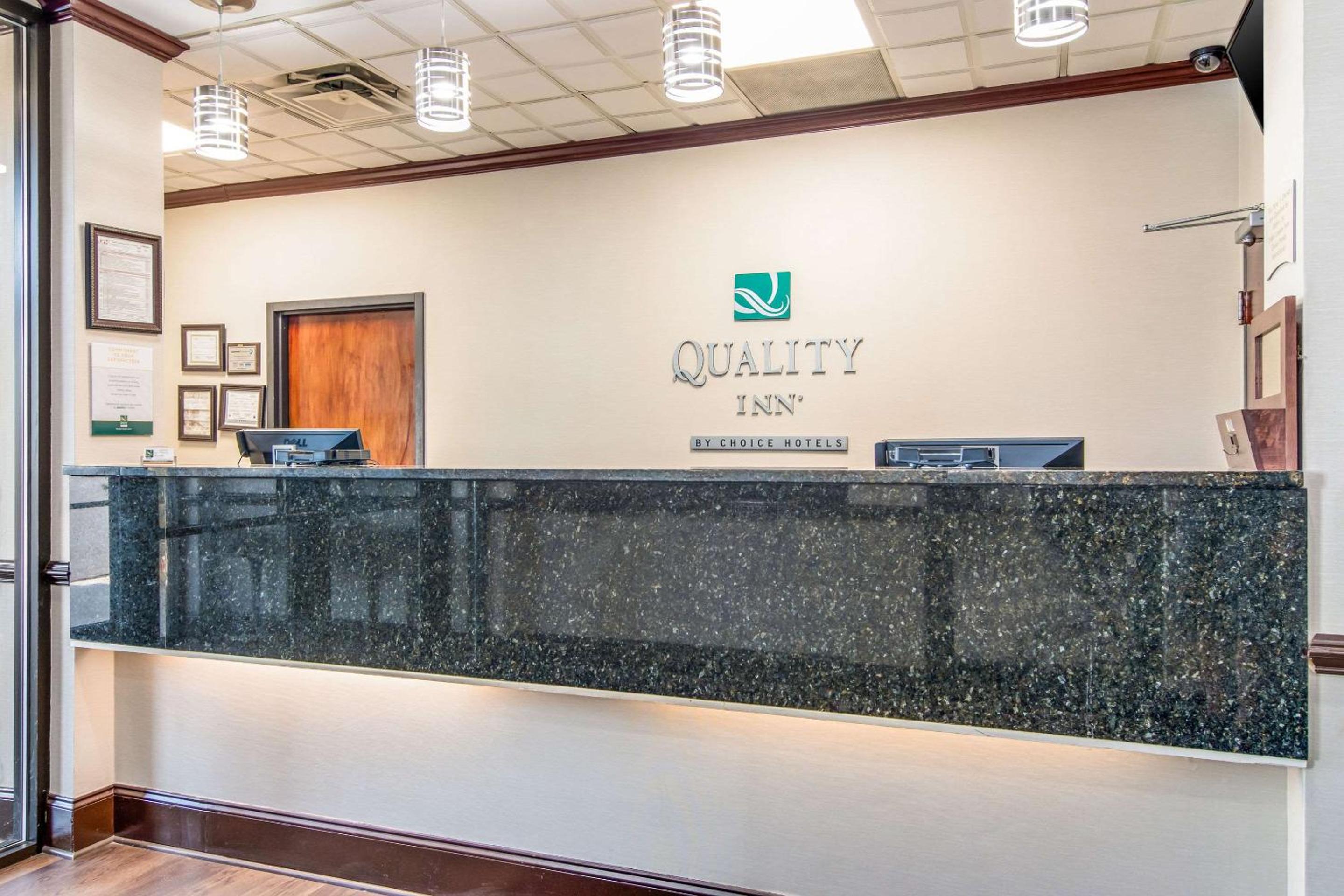 Quality Inn Suwanee I-85