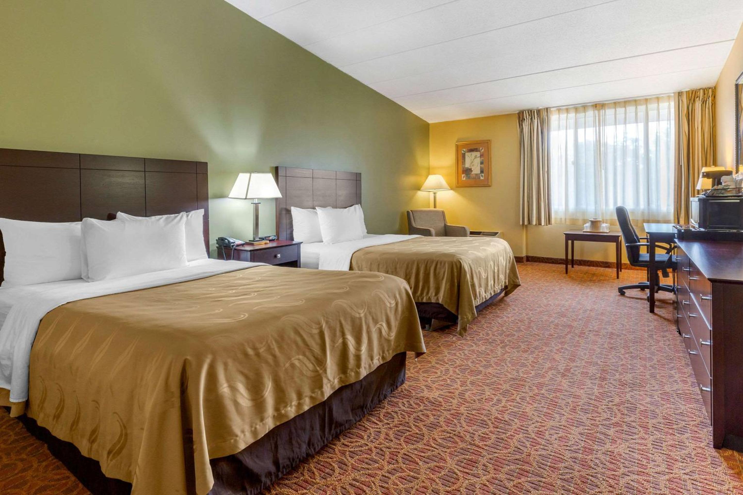 Quality Inn Old Saybrook - Westbrook view 5