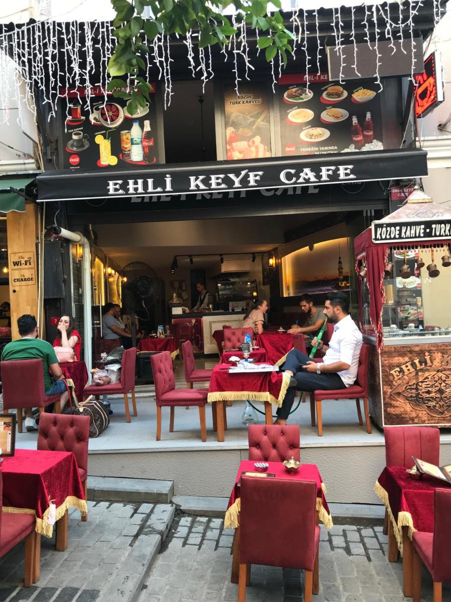 restaurant