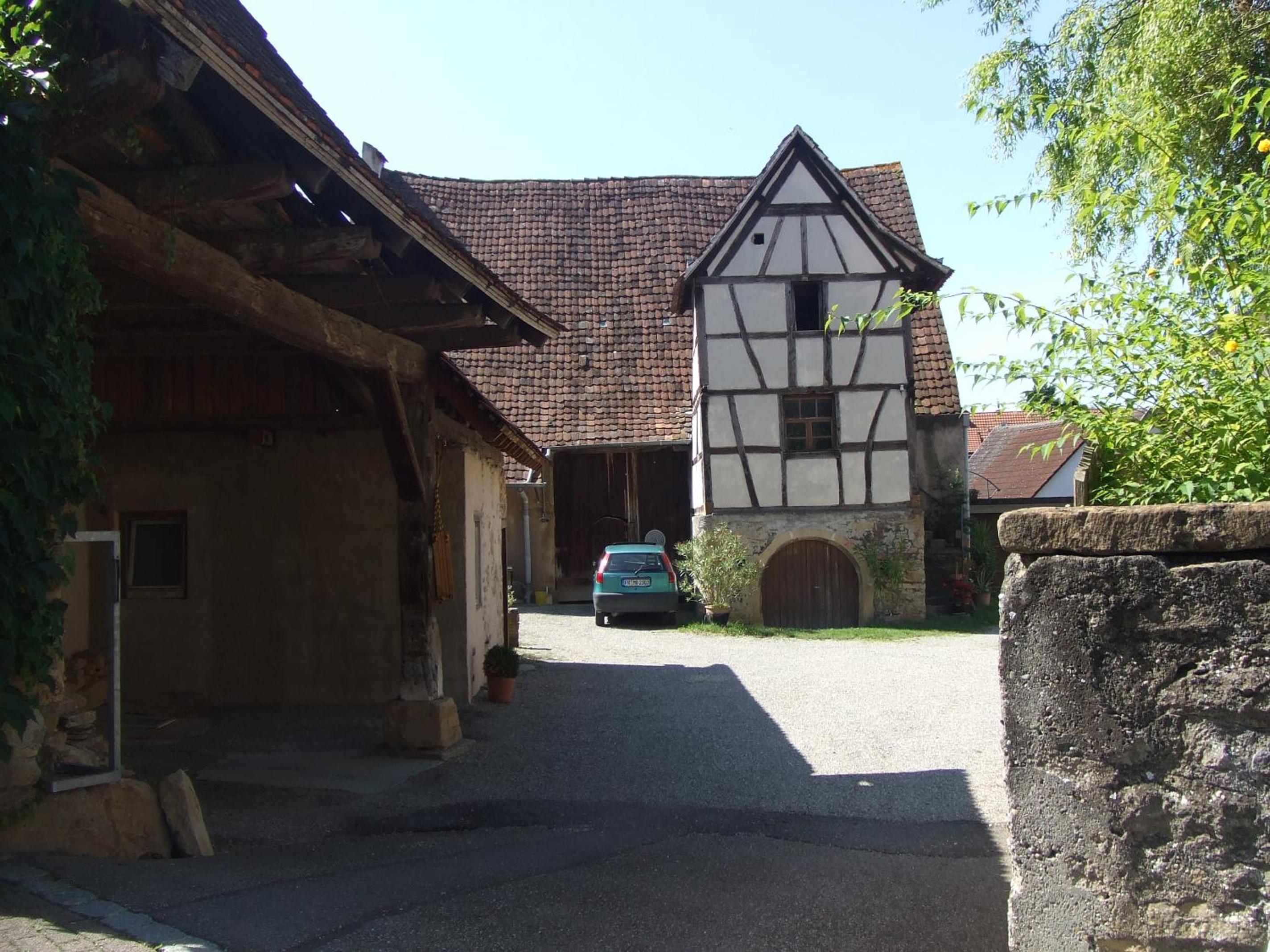 Photo 6