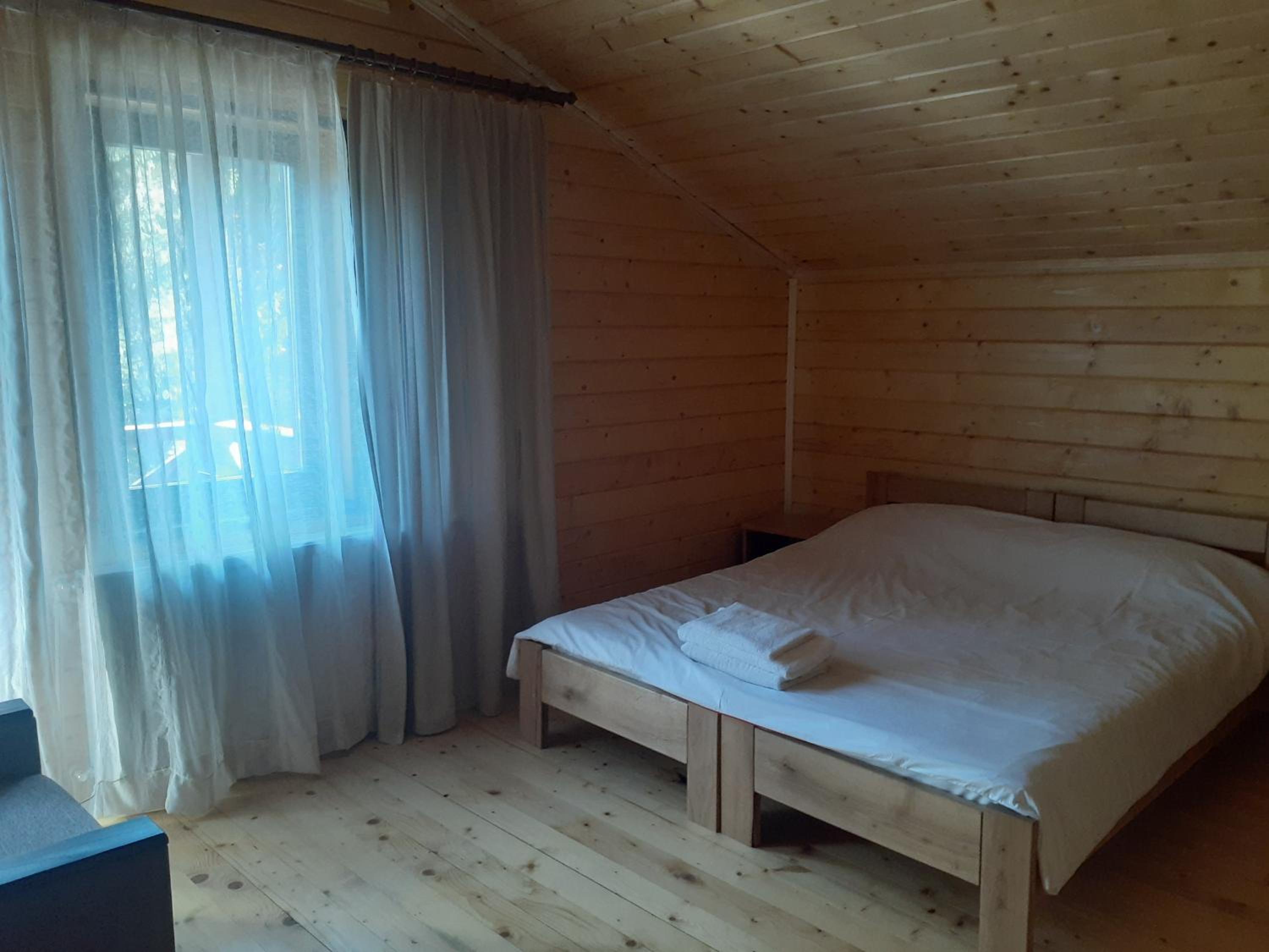 Photo 32