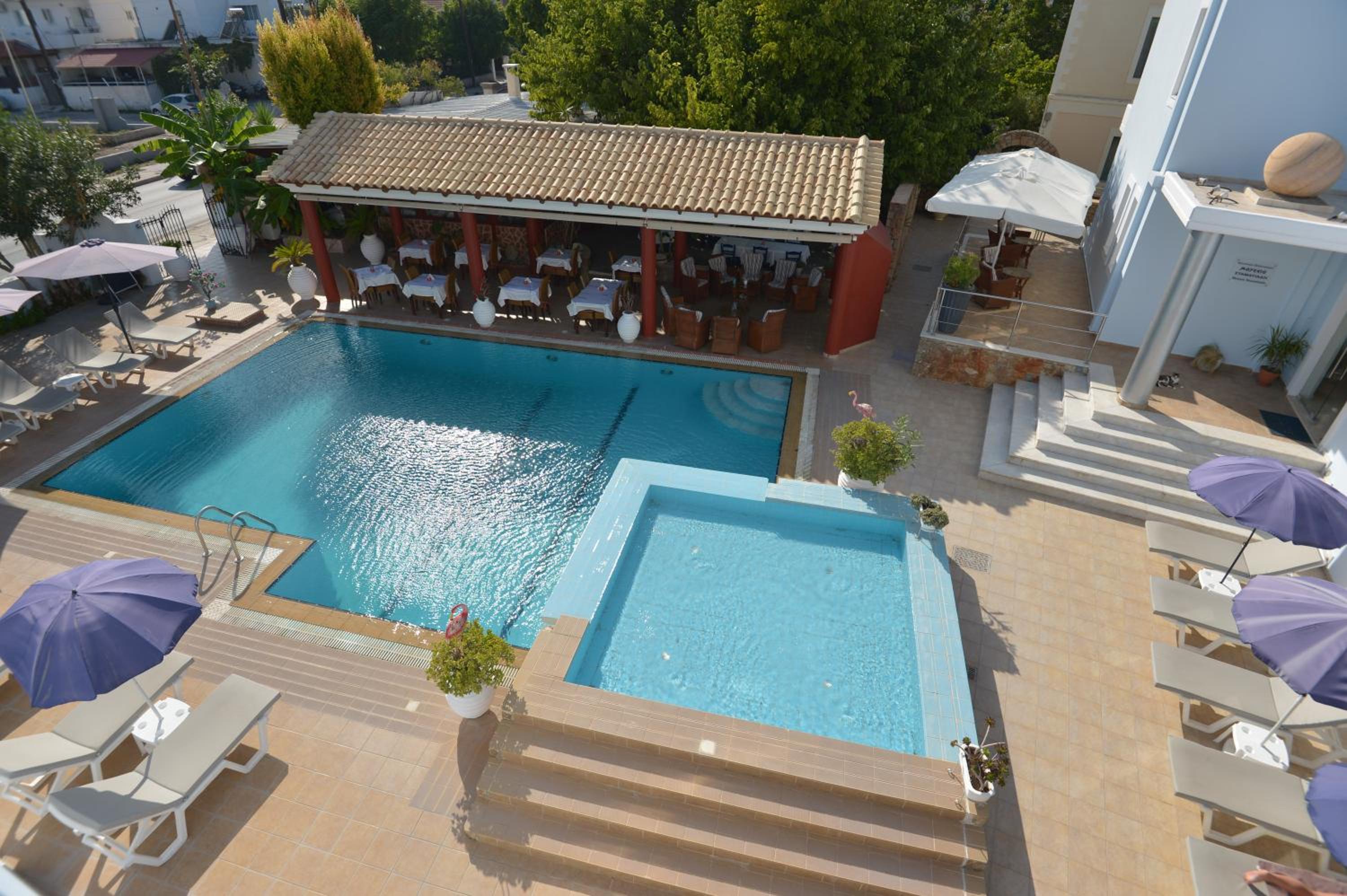 Perla Marina Hotel