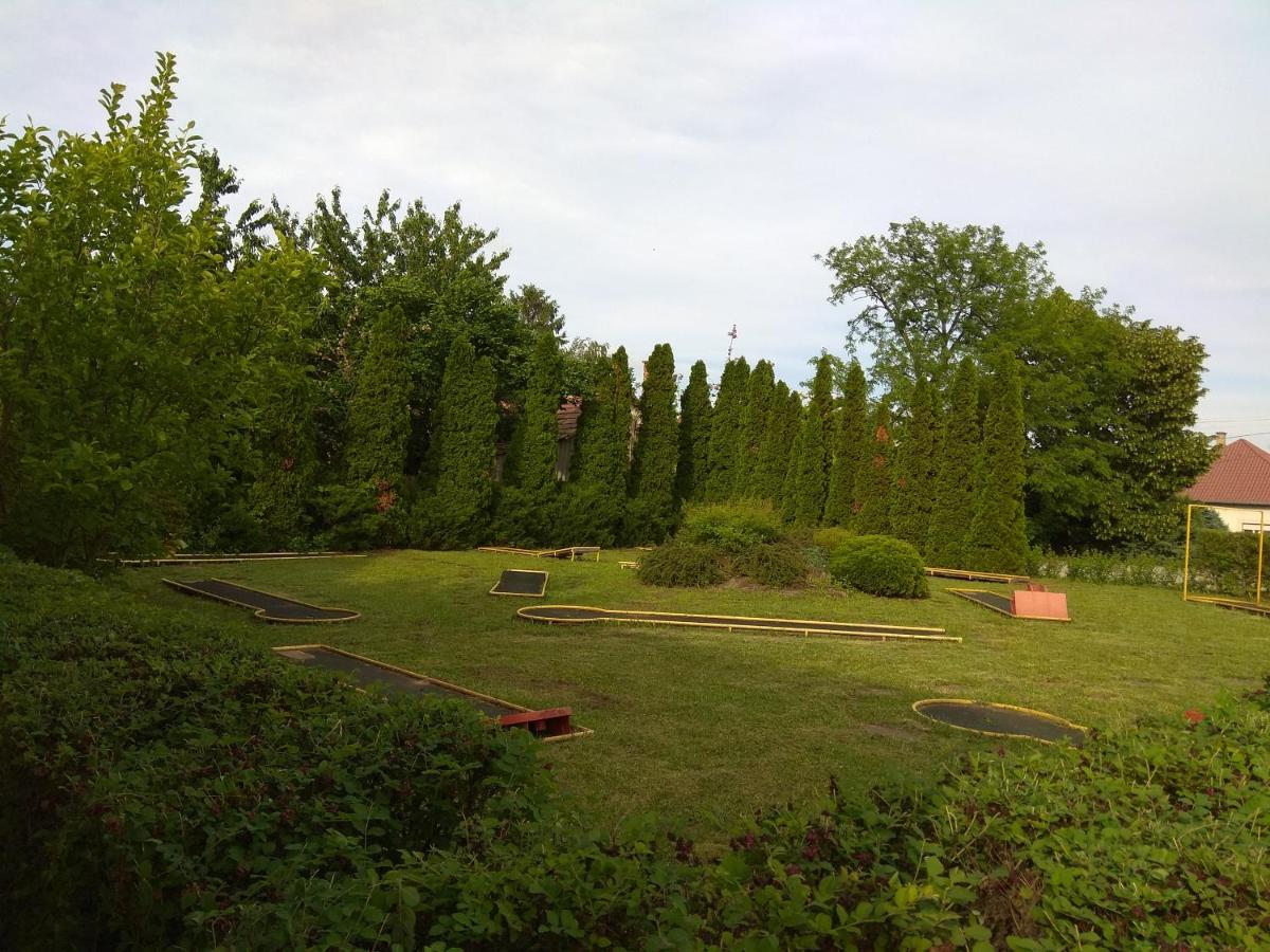 Photo 63