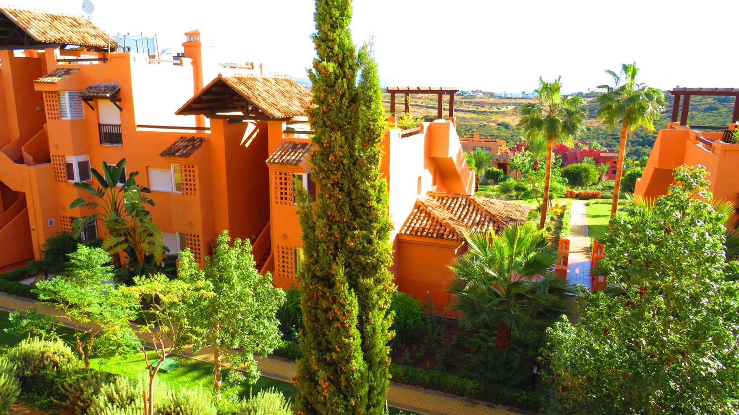 Hotel Casares Vacations - Image 1