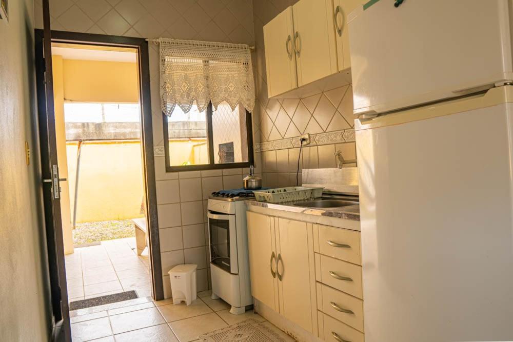 Casa 100m da praia, 10 pessoas, 3 quartos