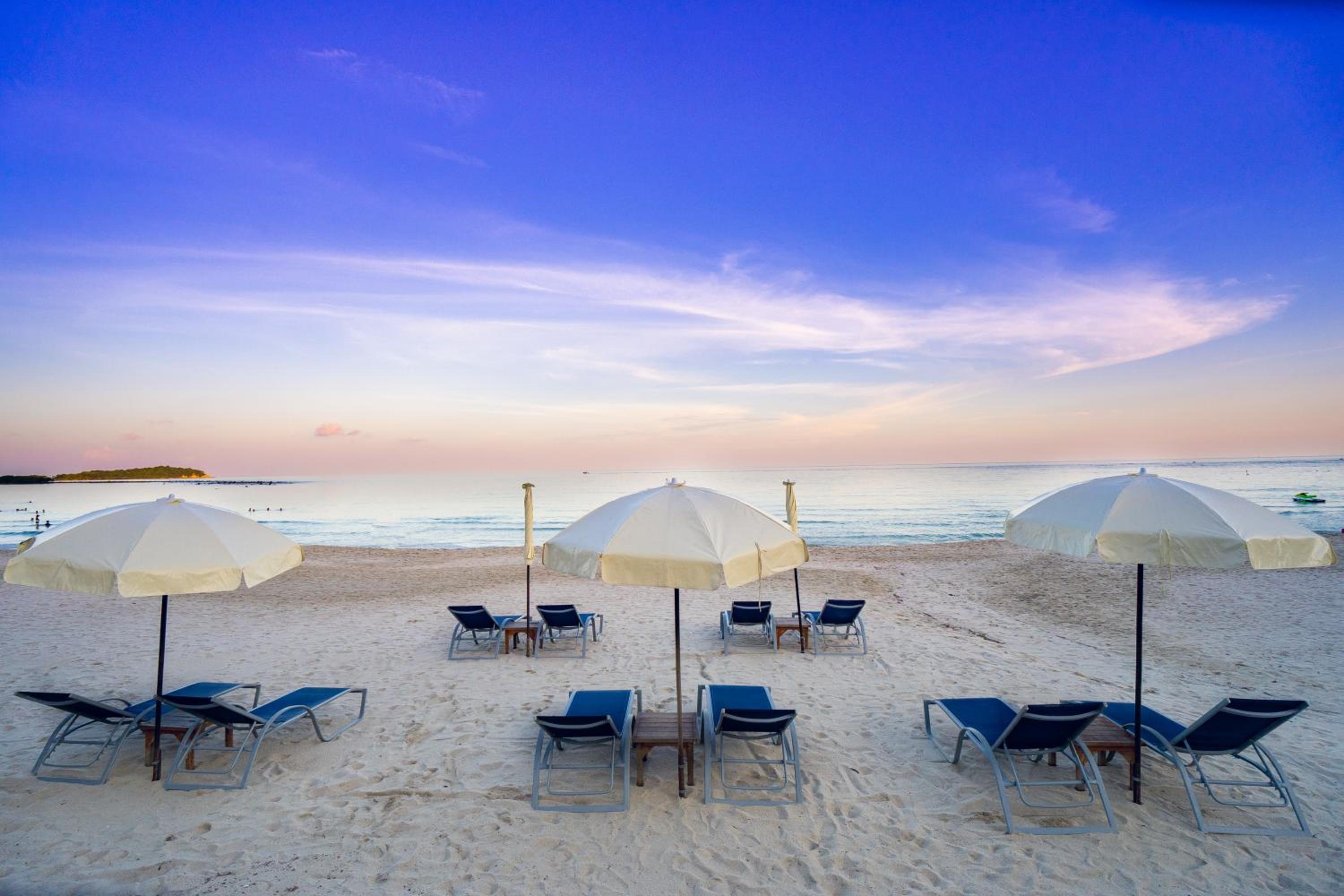 Chaweng Buri Resort