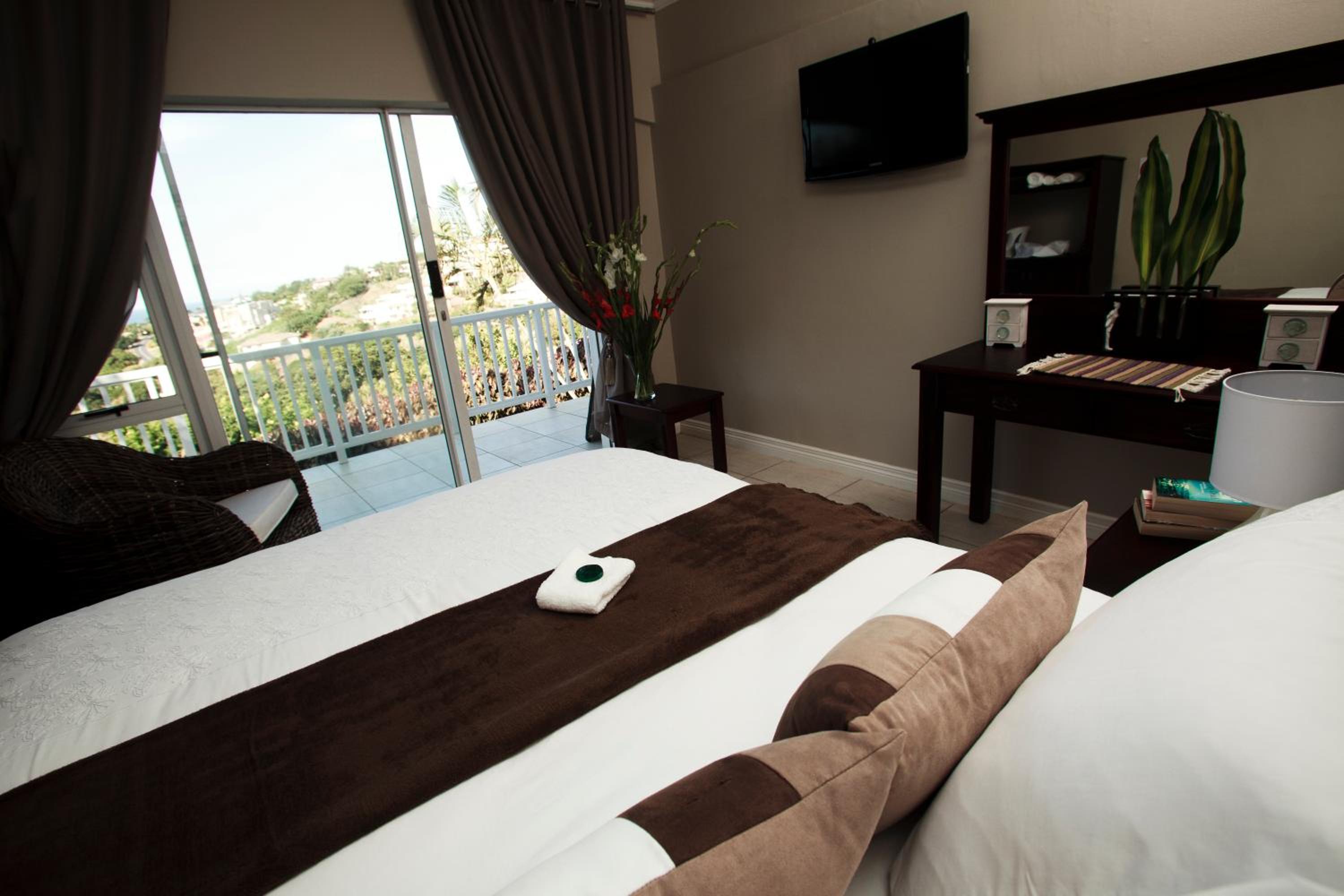 Seaview Manor Exquisite Bed & Breakfast