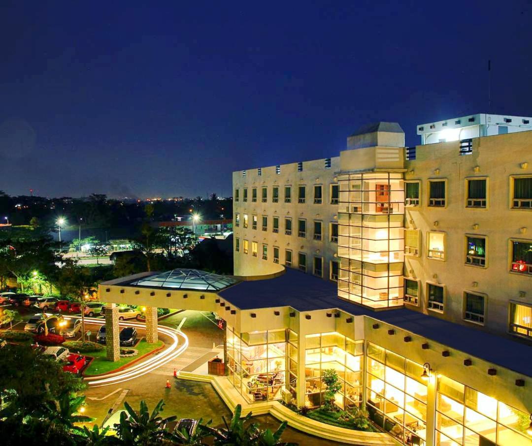 Forbis Hotel - Image 2
