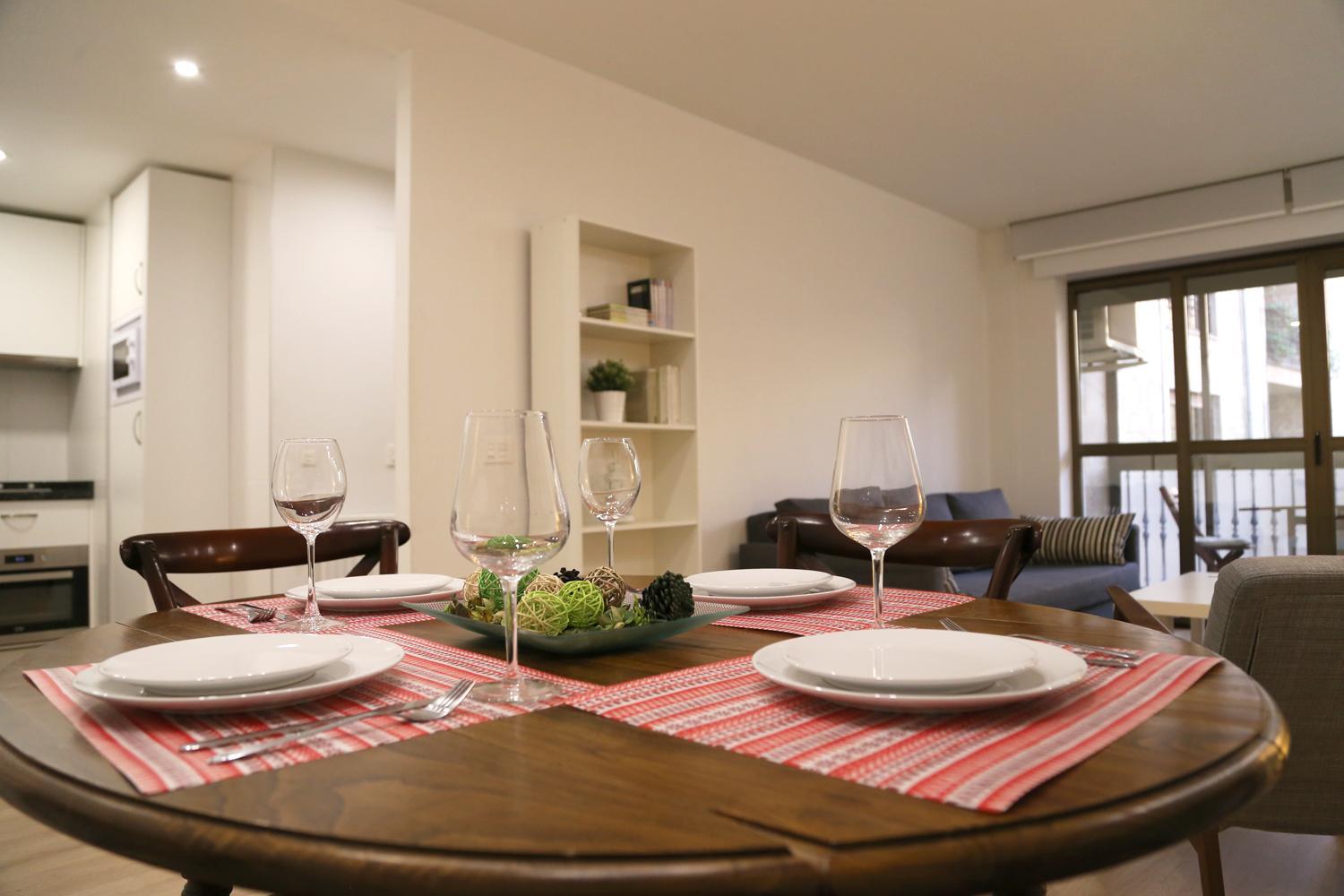 Plaza Monterrey parking opcional by Salamancavacacional