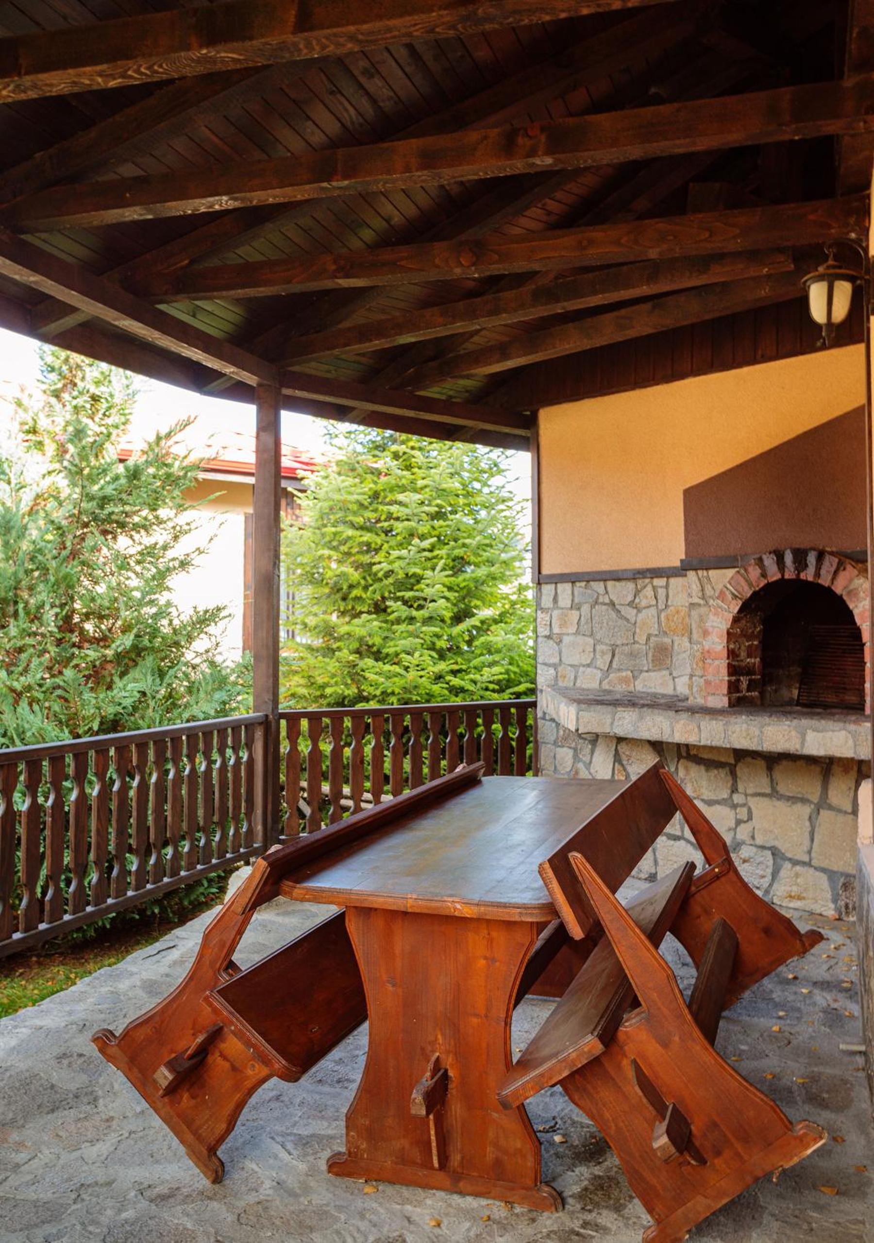 Rodopi Houses