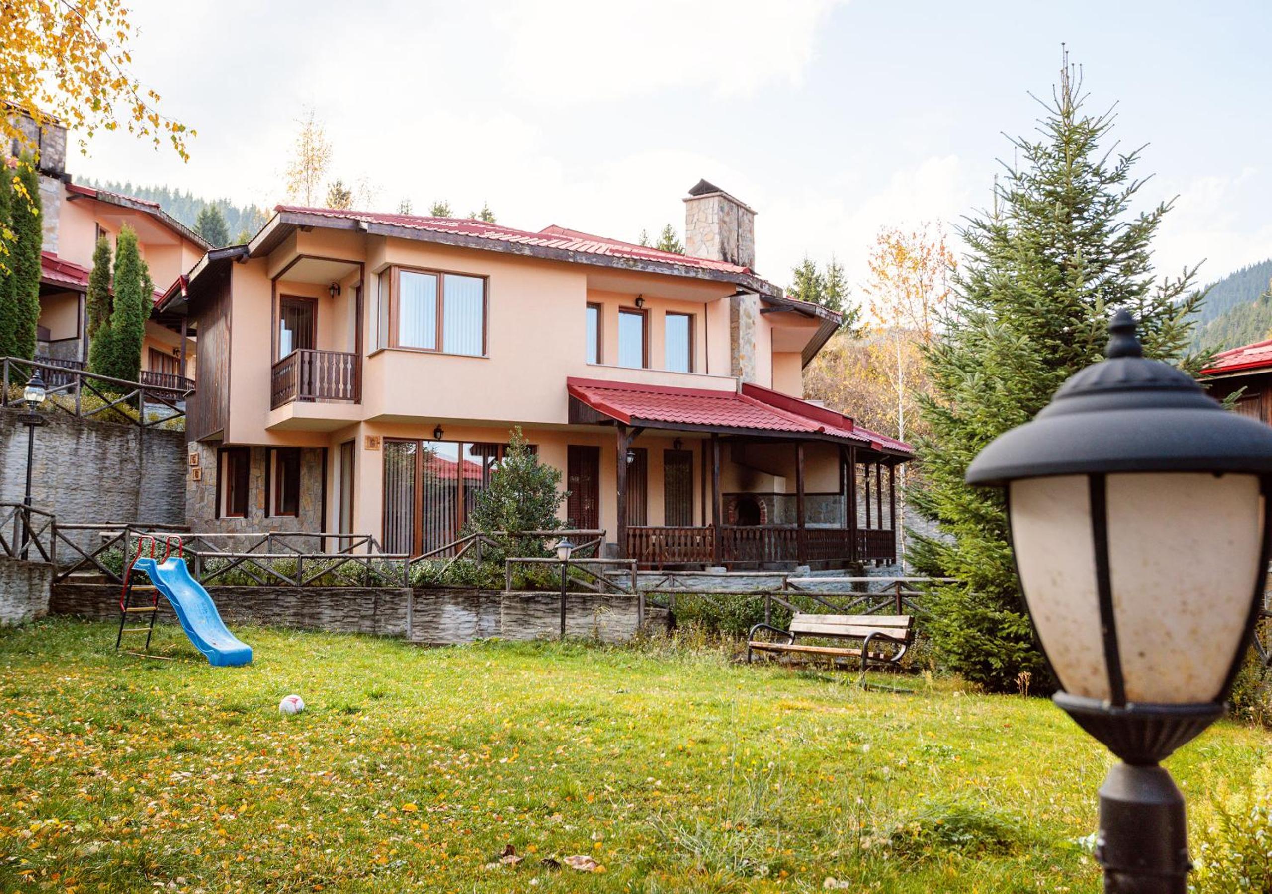 Rodopi Houses