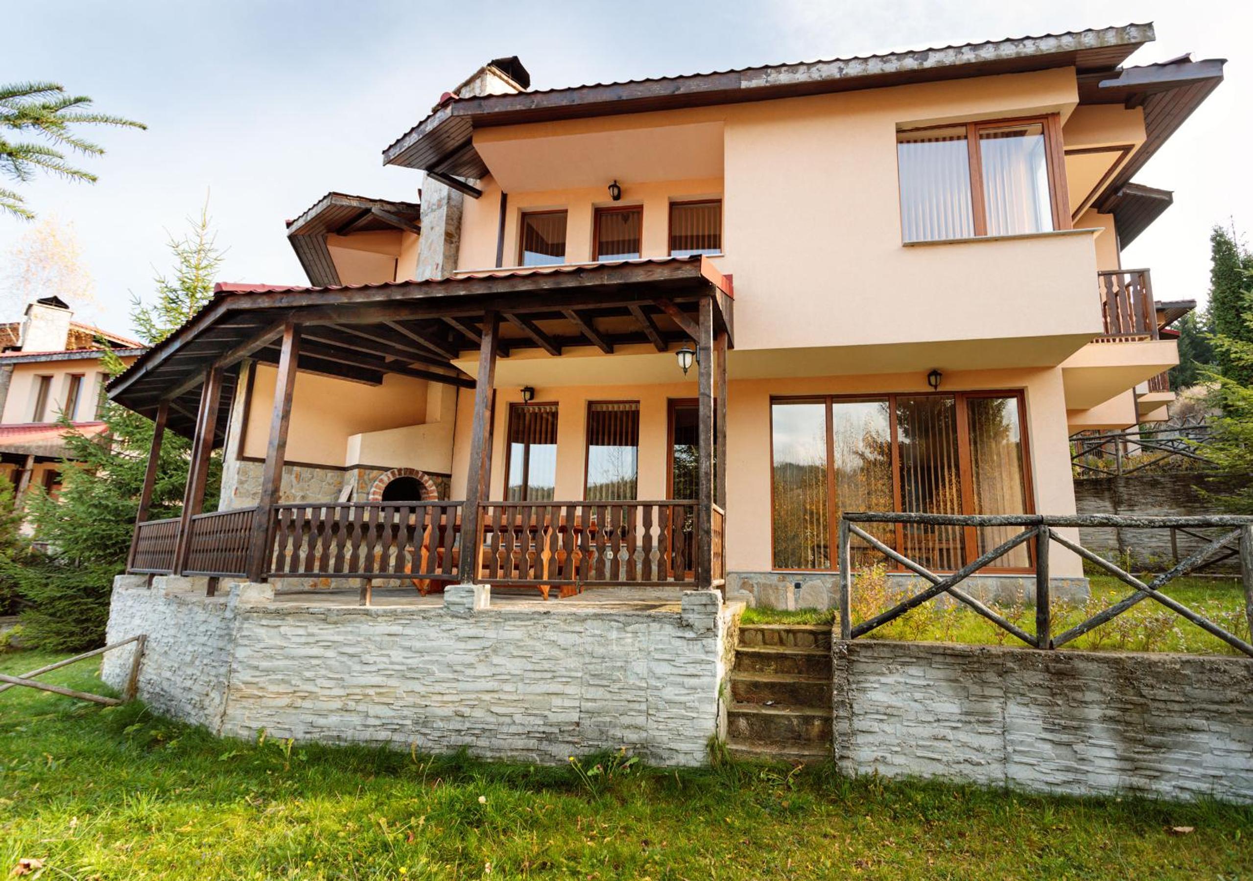 Rodopi Houses