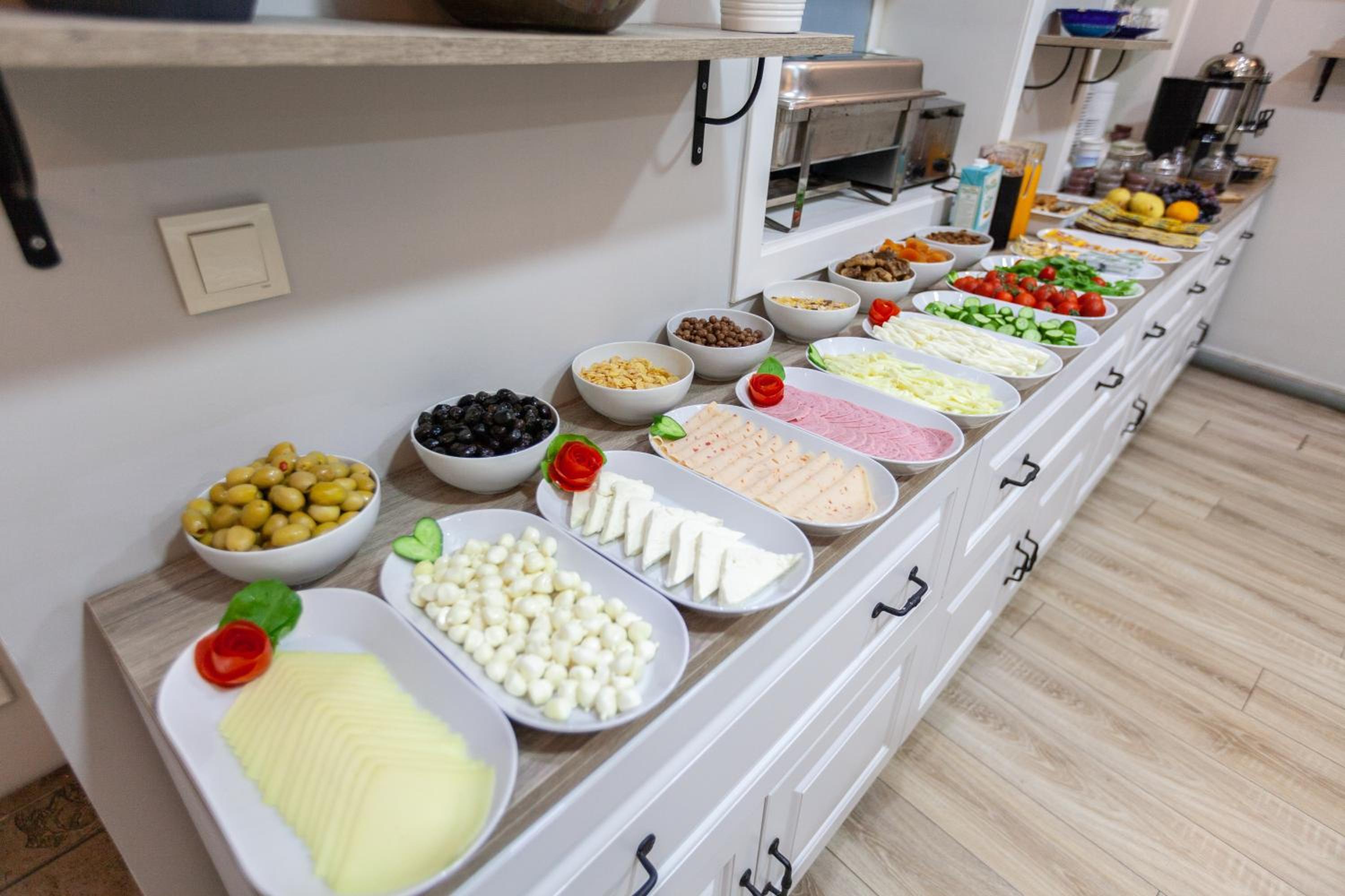 Romantic Hotel Istanbul - Image 8