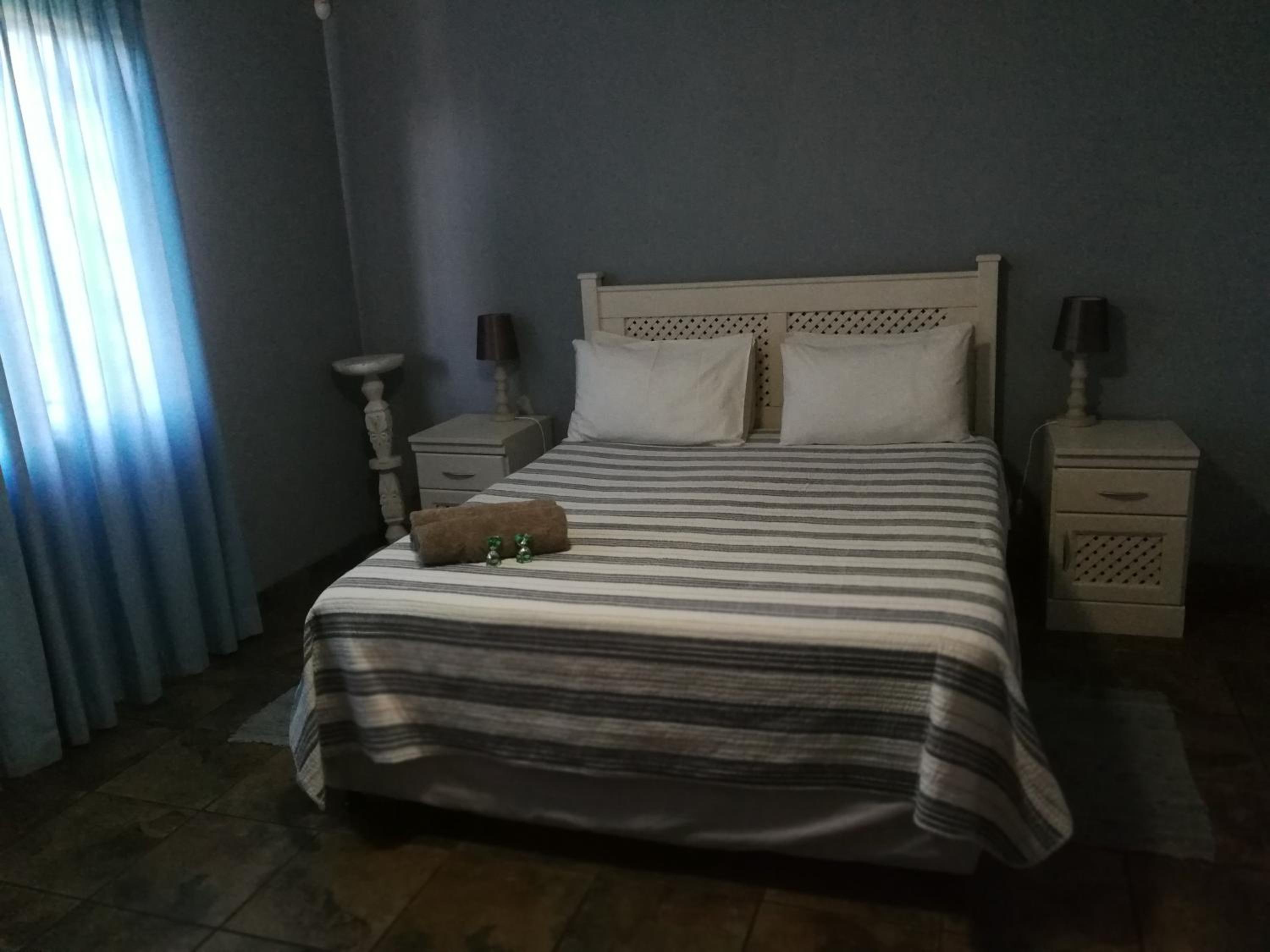 Umsinsi Cottage view 5