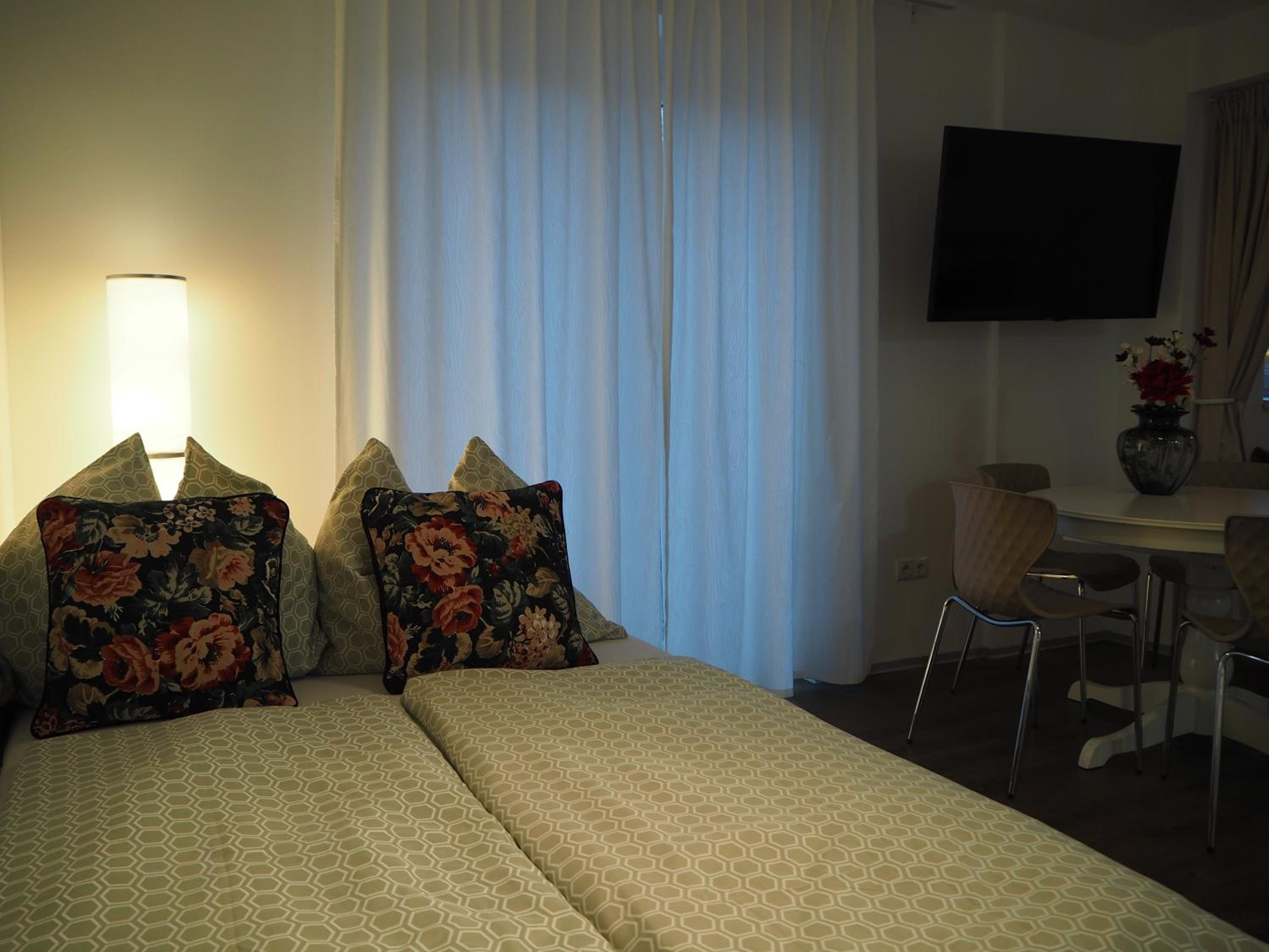 APSTAY Bungalow I Parking option & Self Check-in