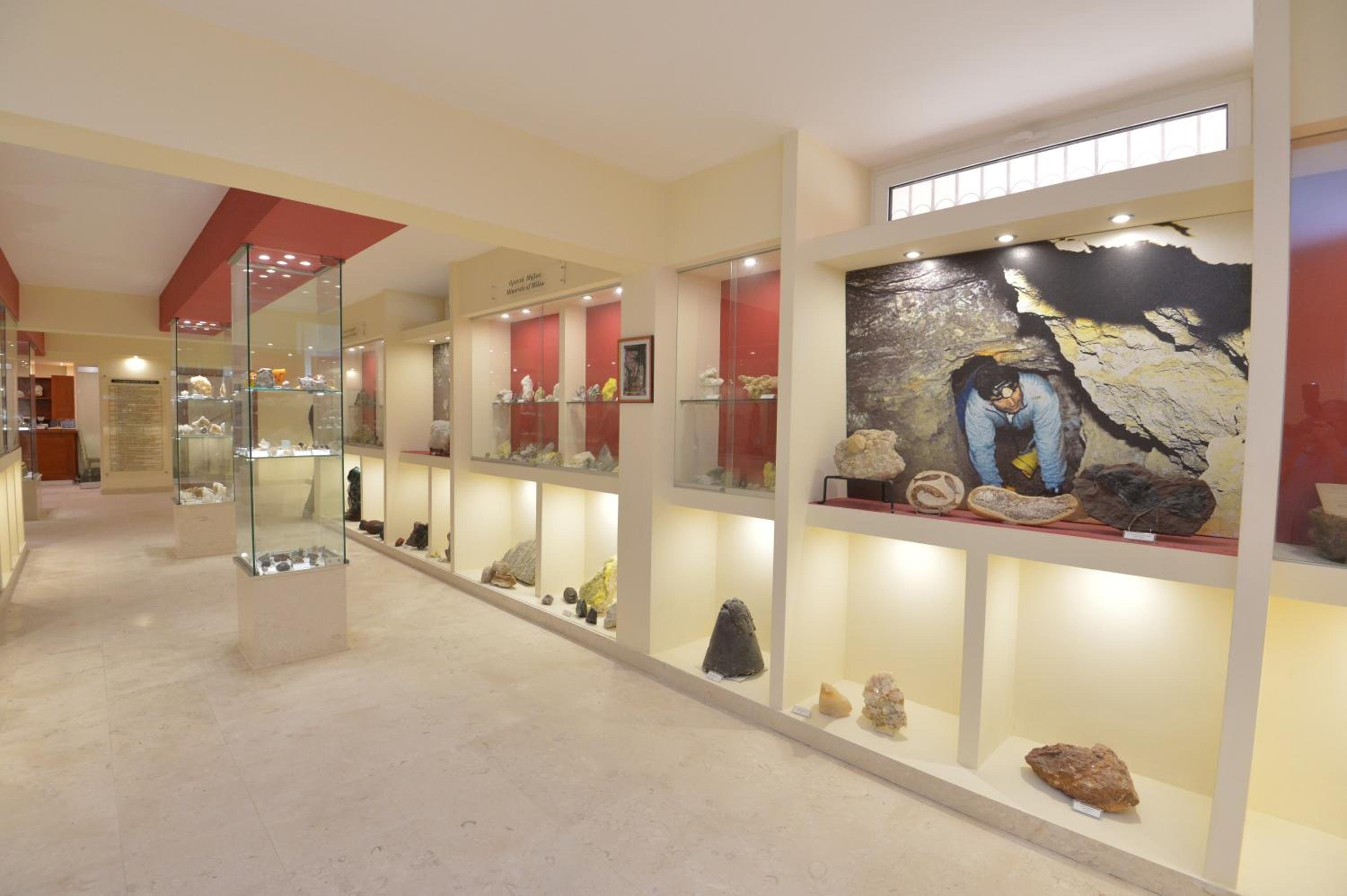 Perla Marina Hotel