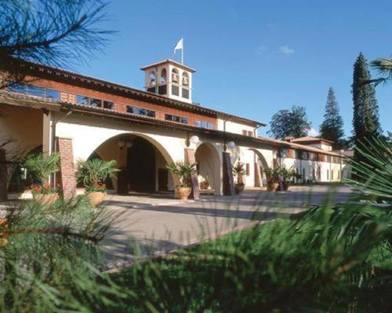 Hotel Europa Gatwick Hotel & Spa