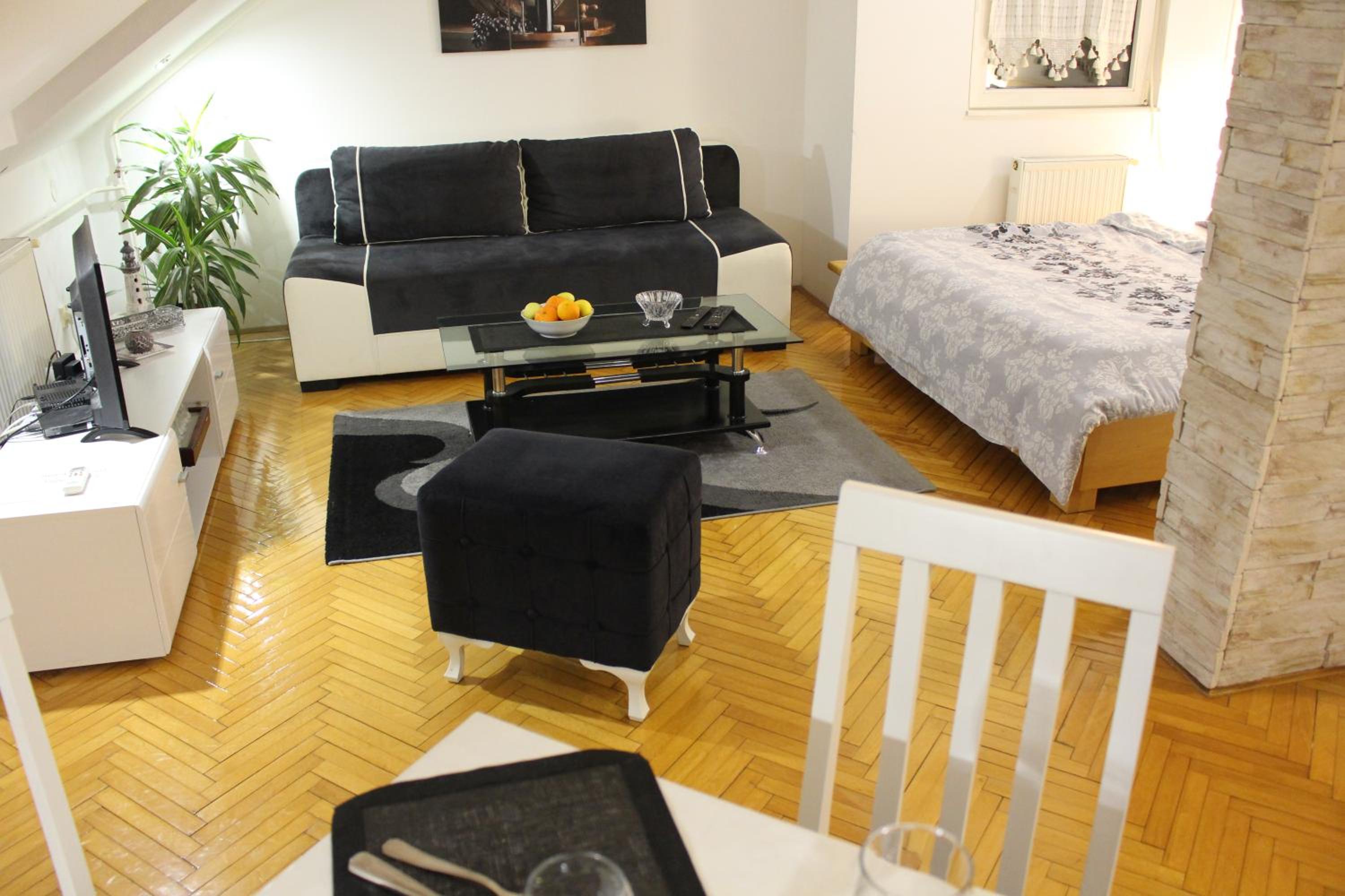 Two Kings apartment view 2