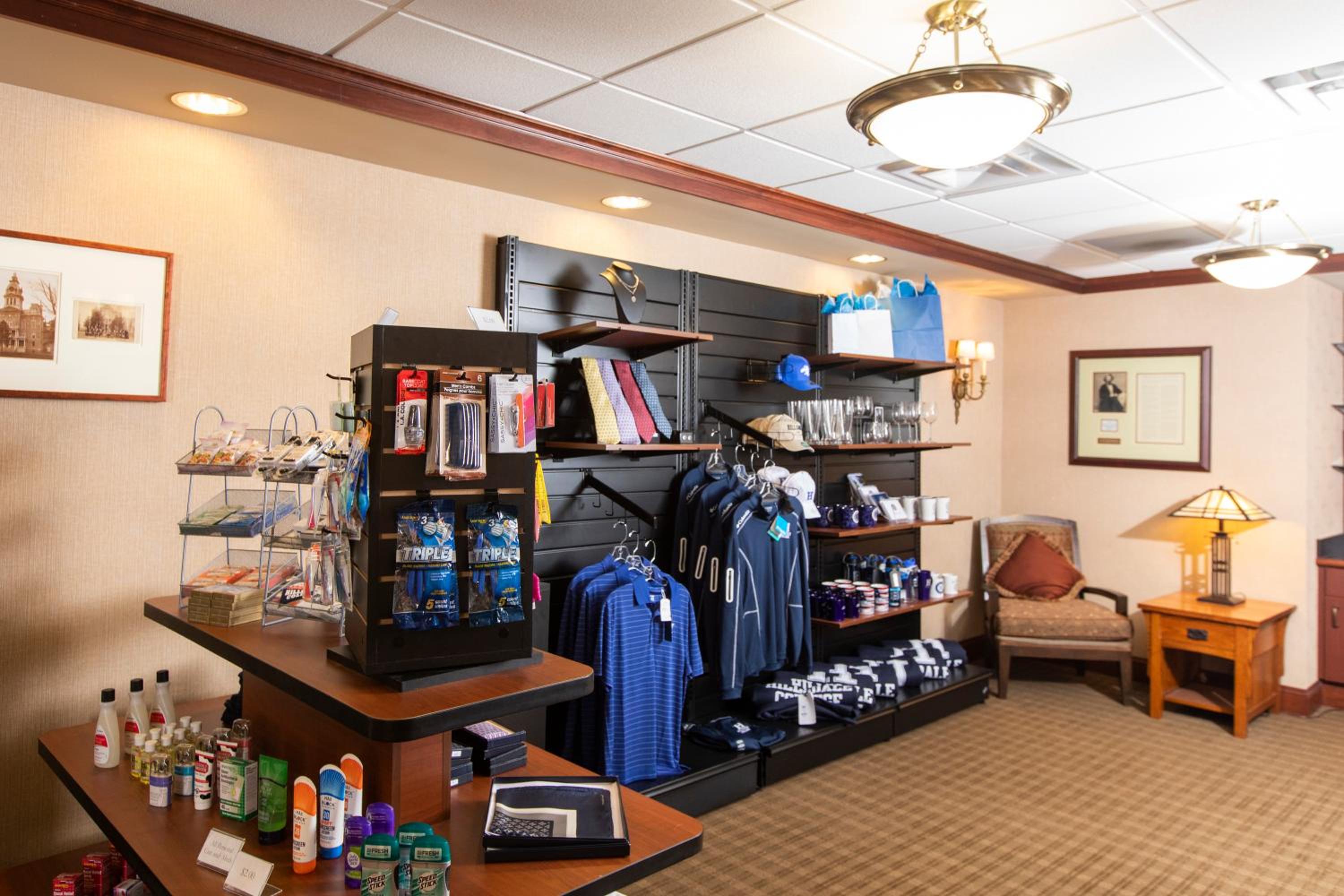 Hillsdale College Dow Hotel and Conference Center