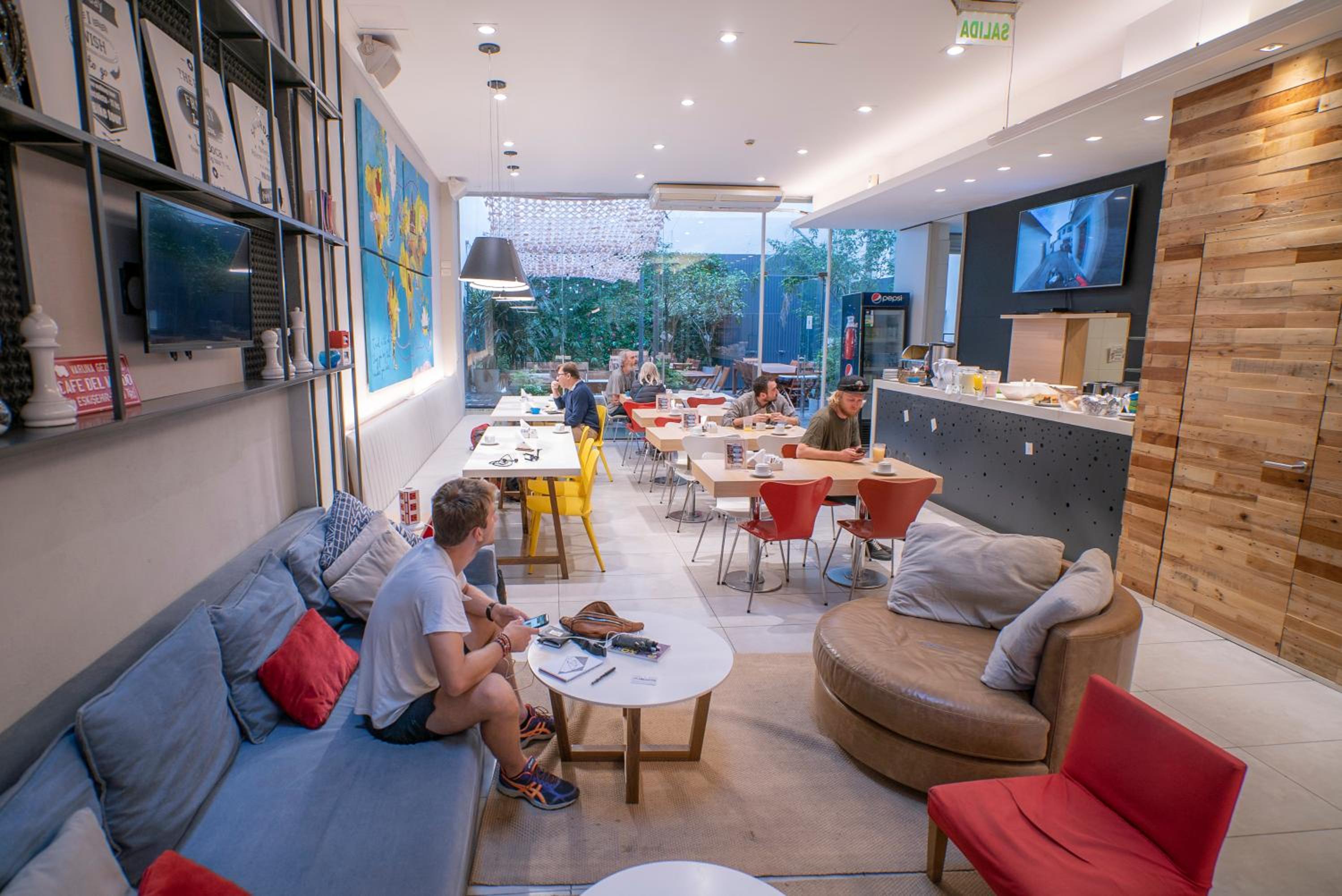 lounge