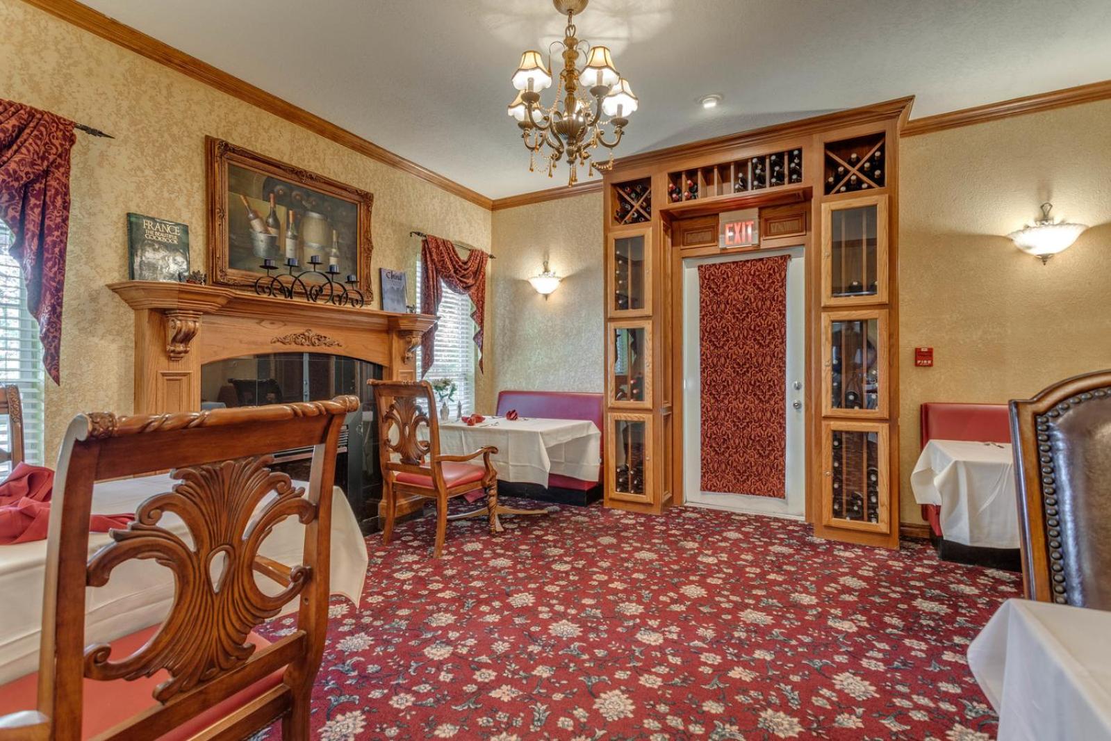 The Whispering Pines Inn