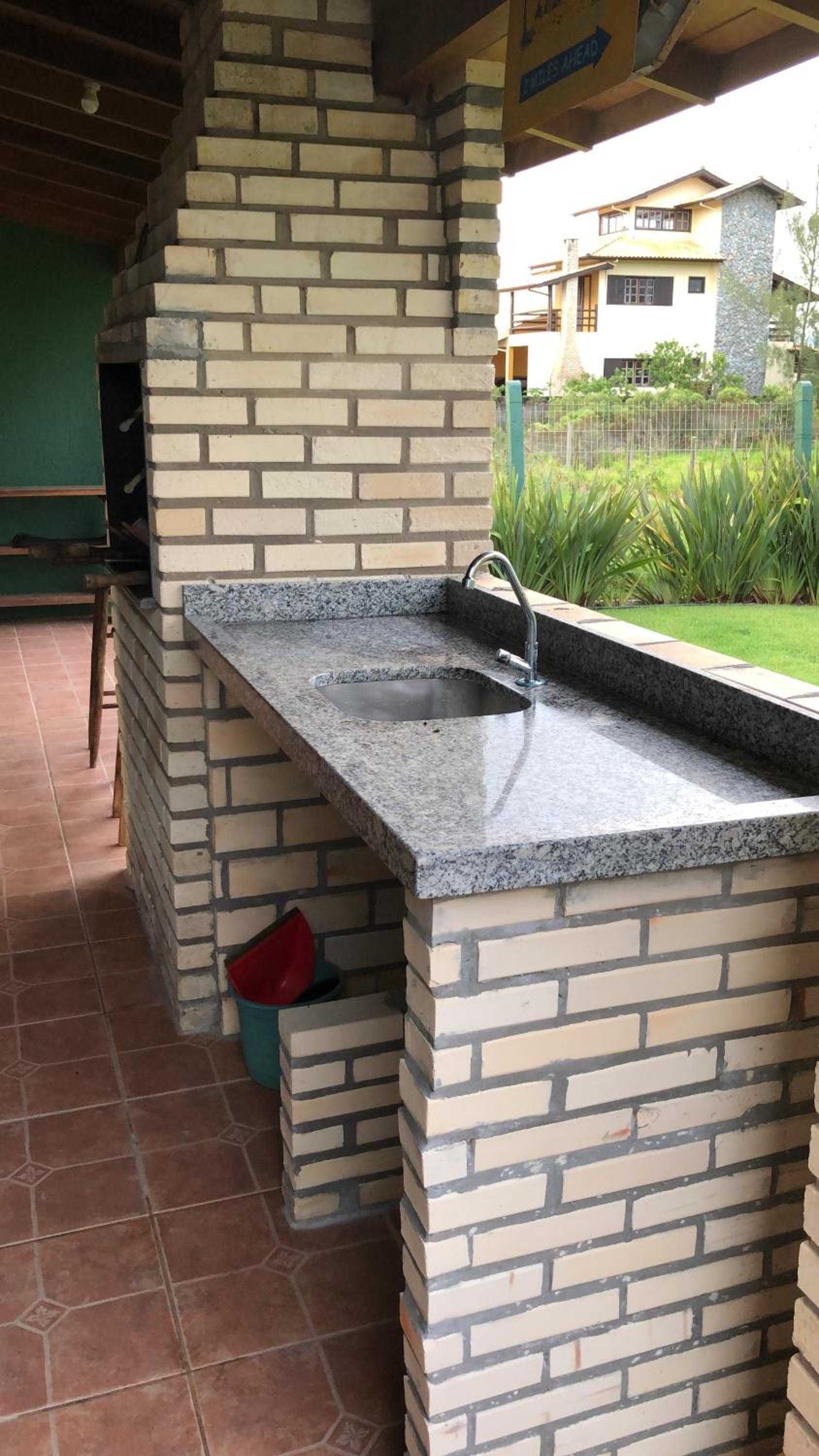 Casa na Barra de Ibiraquera