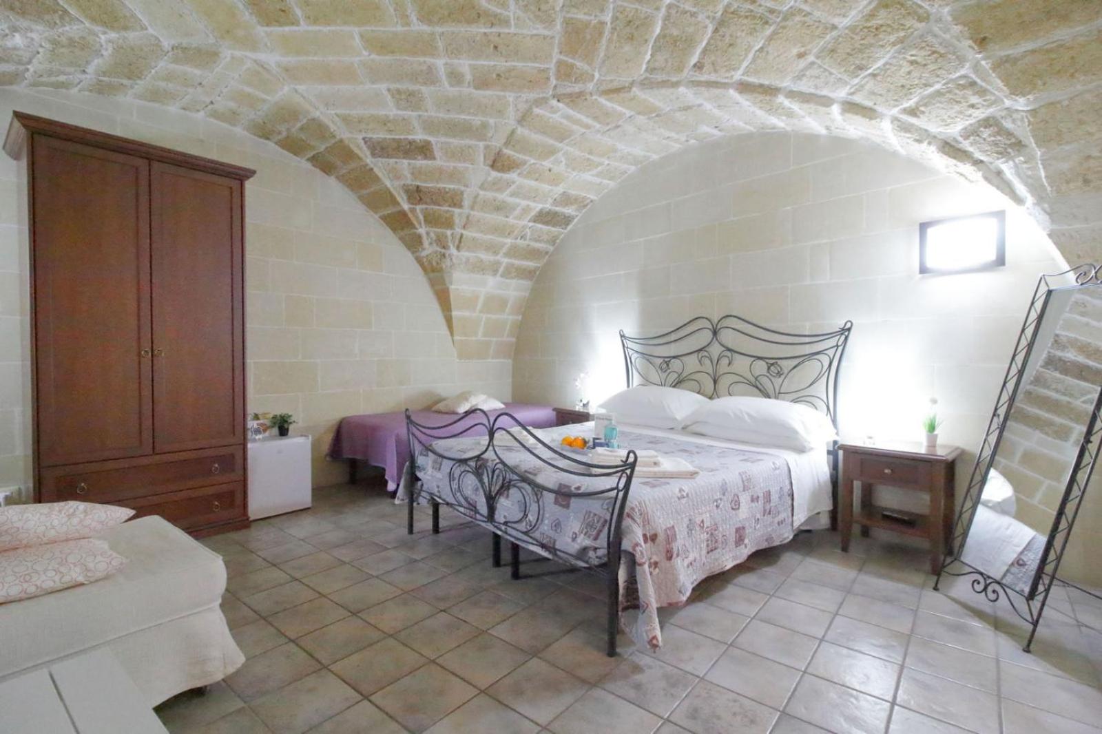 White Suite B&B